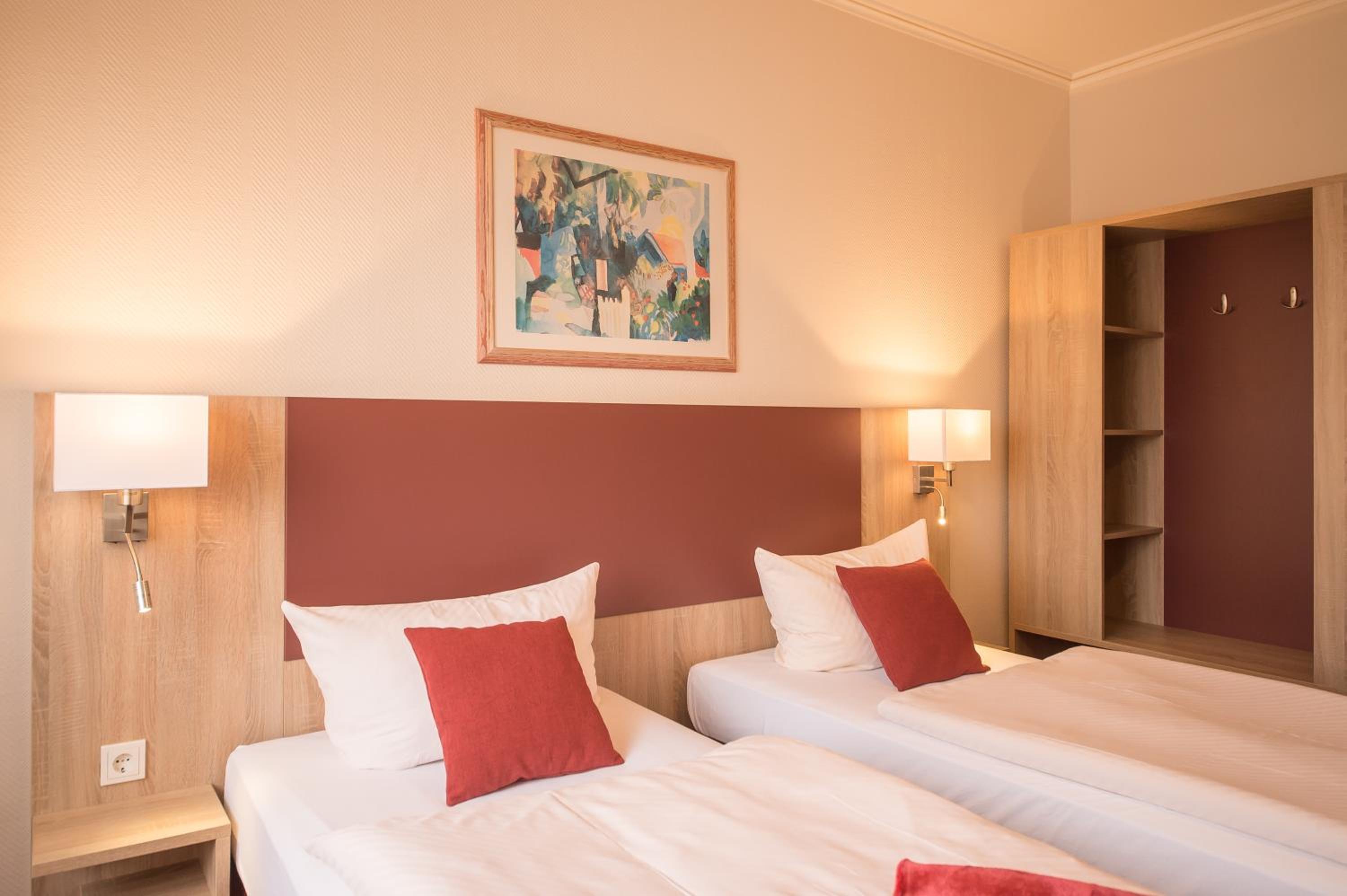 Double Room - Photo 13