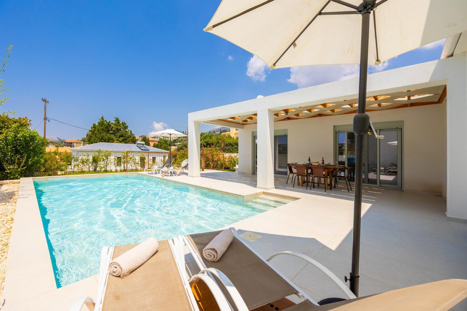 Villa photo 1
