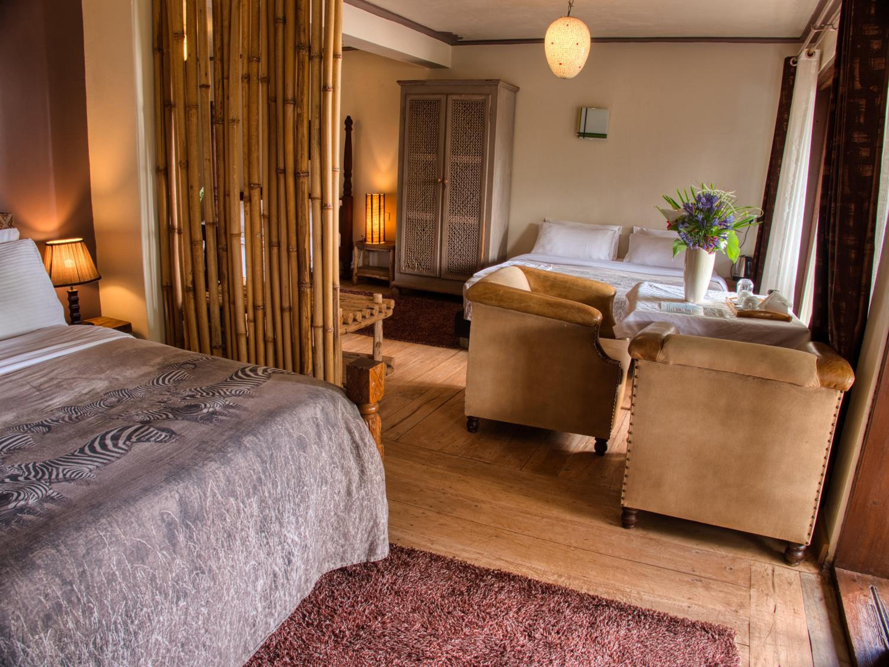 Deluxe Family Suite