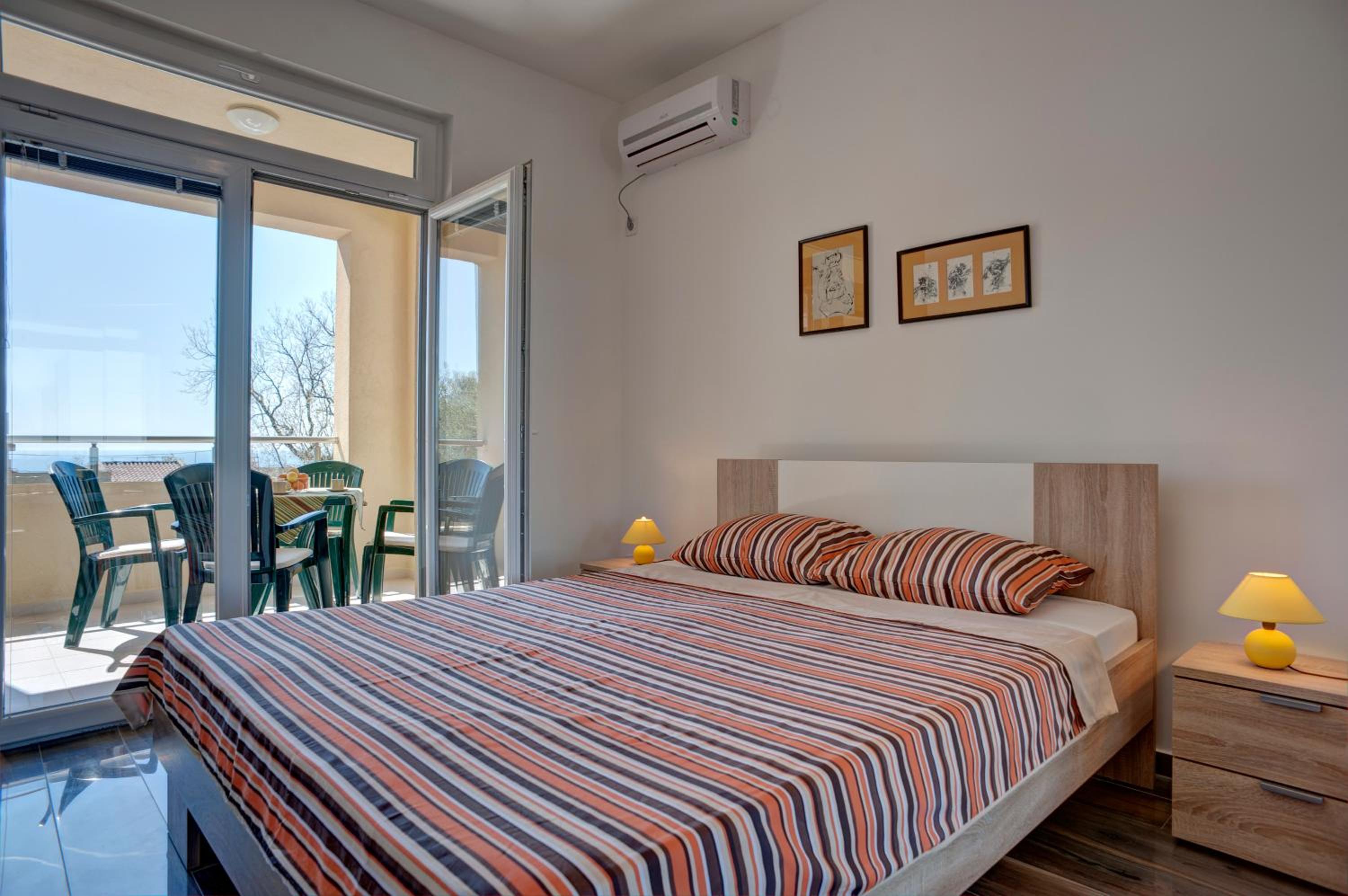 Apartment with View and Balcony
