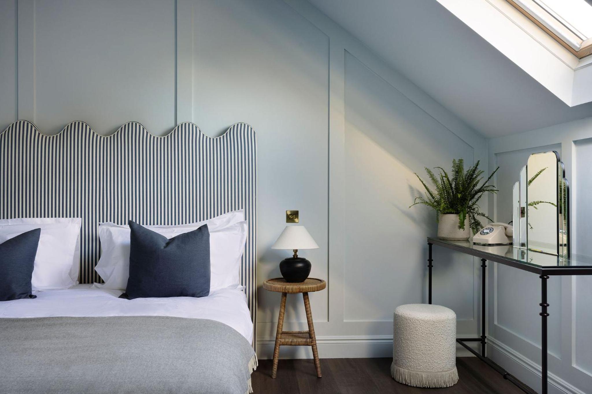 Cozy Bedroom photo 1