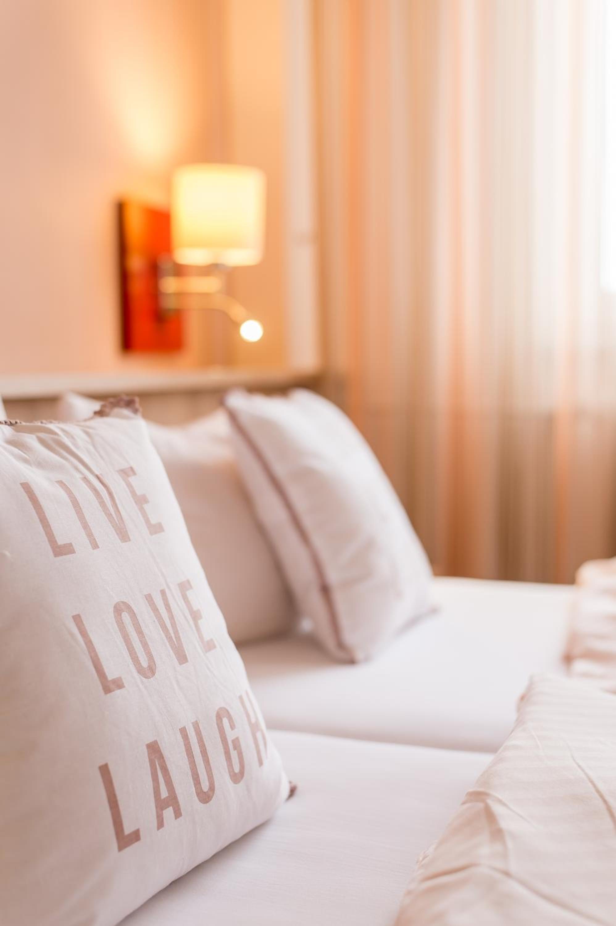 Double Room - Photo 6