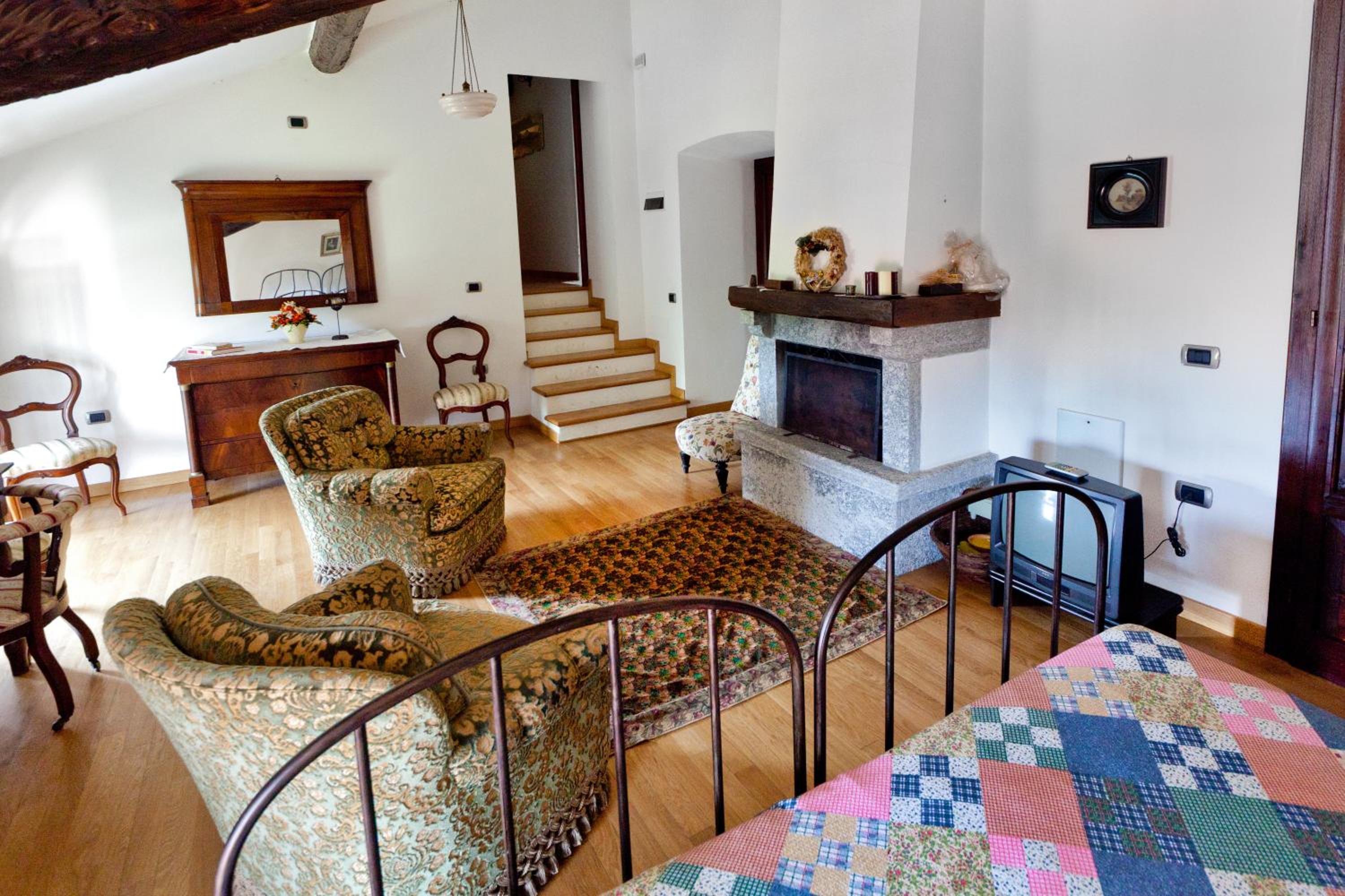 Villa with Garden View photo 2