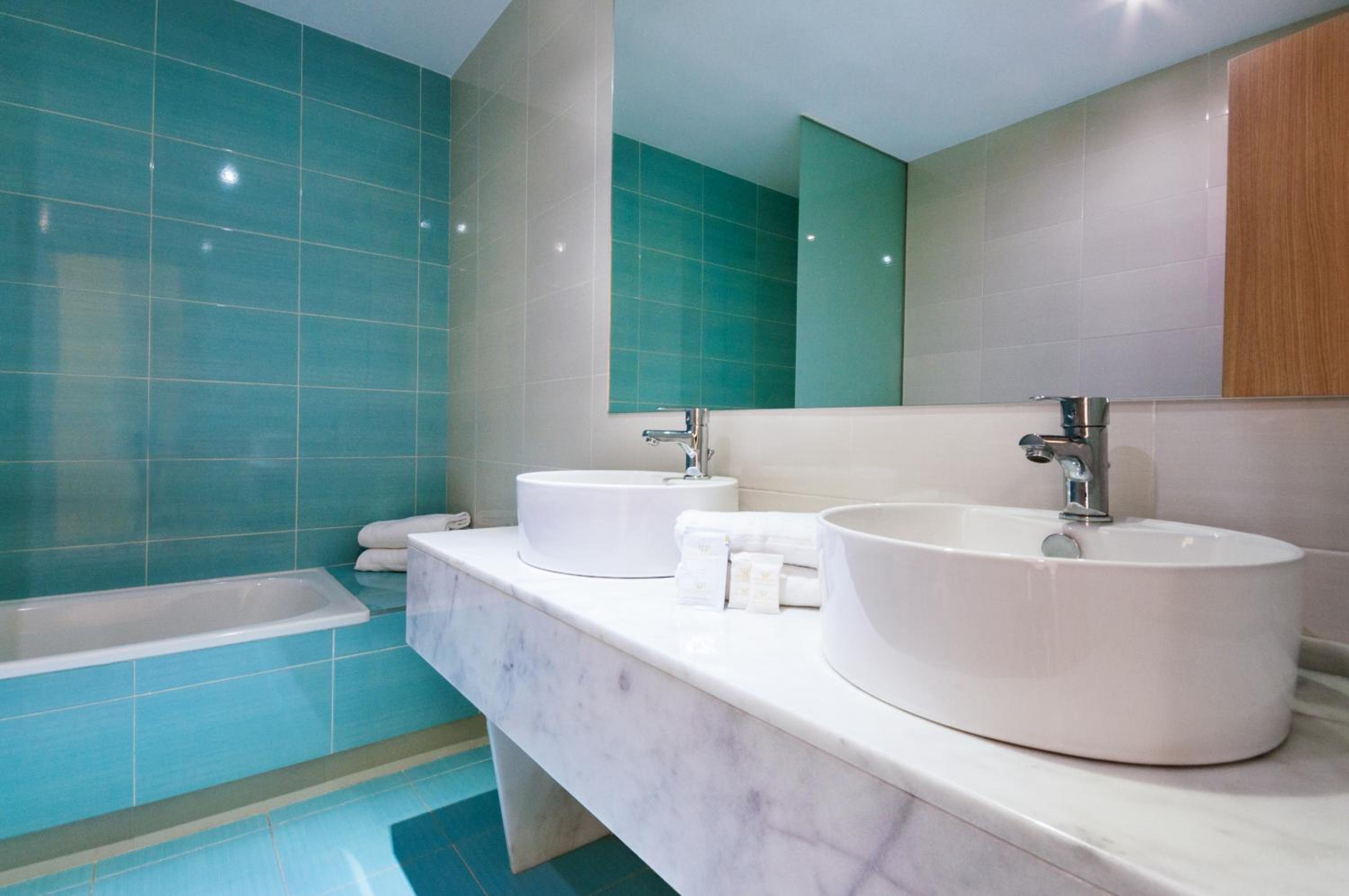 Junior Suite with Terrace - Photo 3