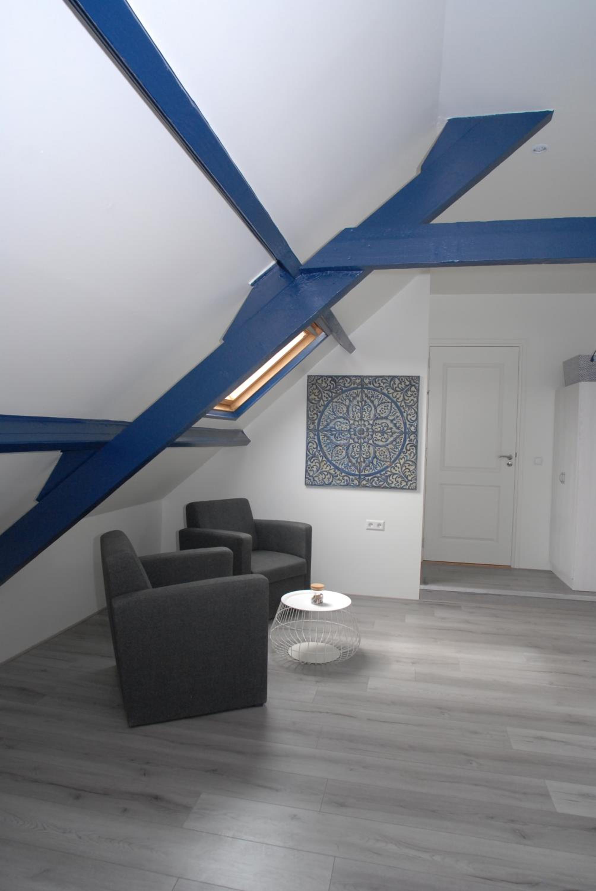 Deluxe Double Room with Bath - Photo 2