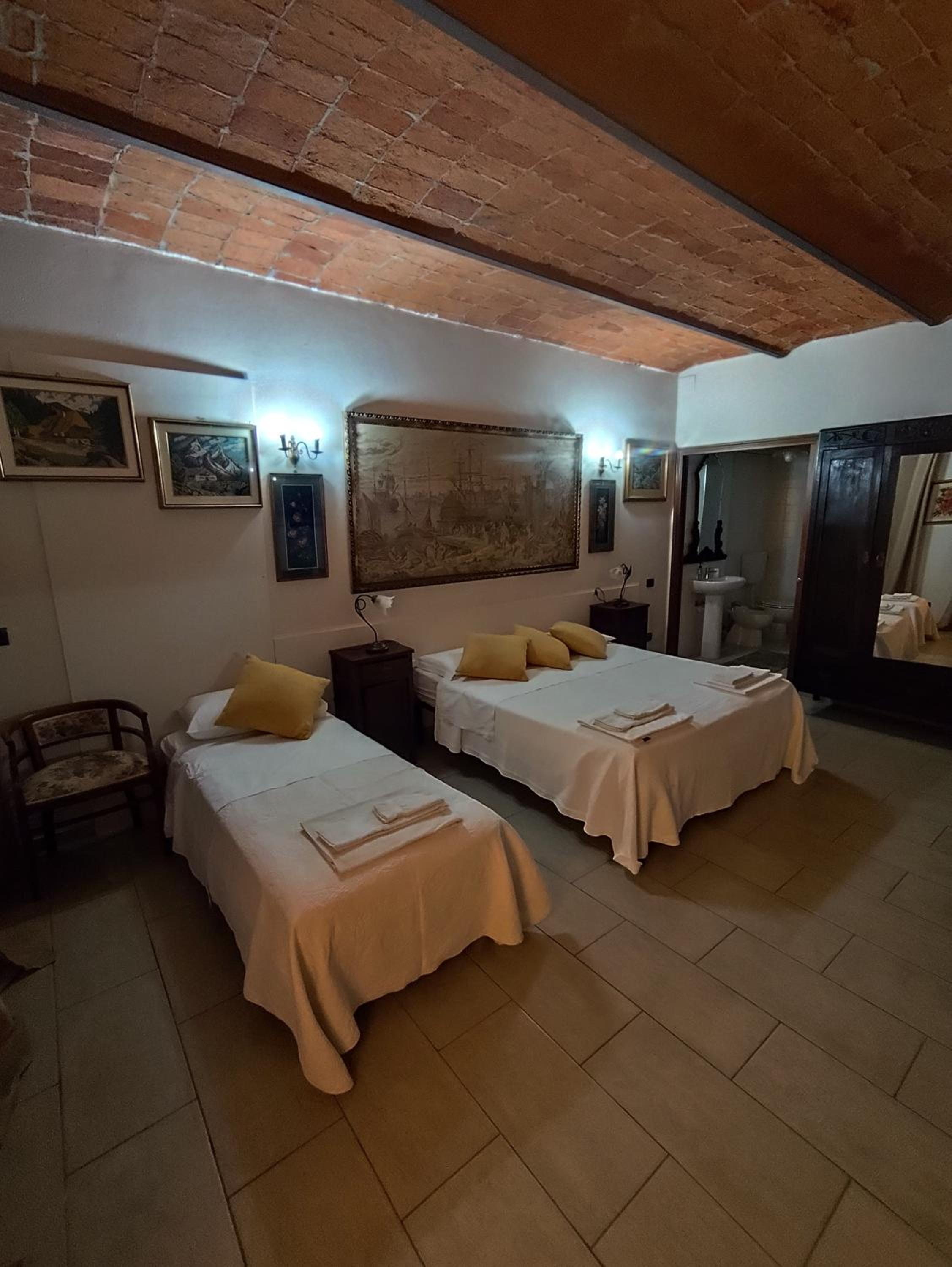 Triple Room photo 1
