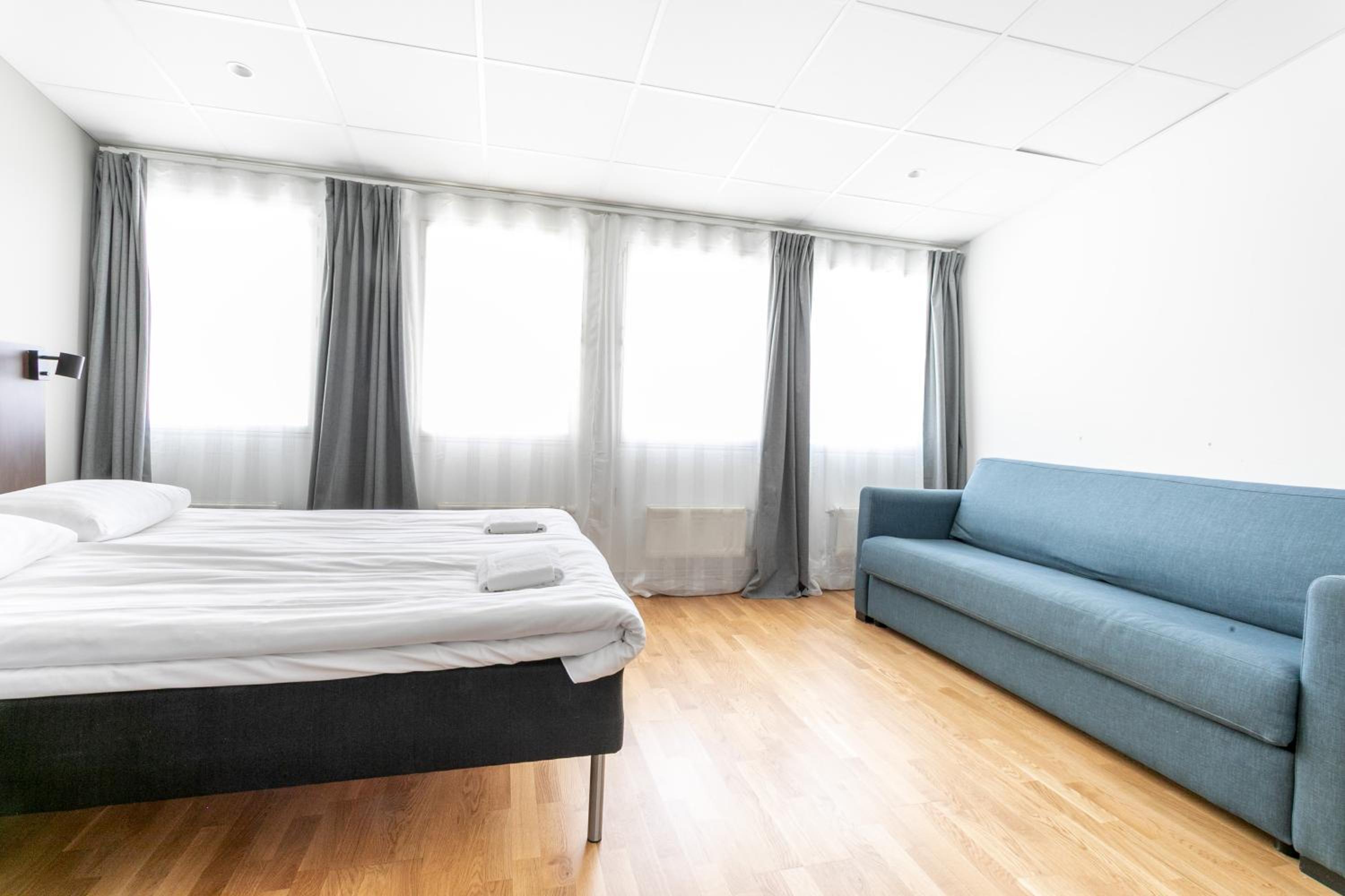 Studio with Sofa Bed - Photo 1