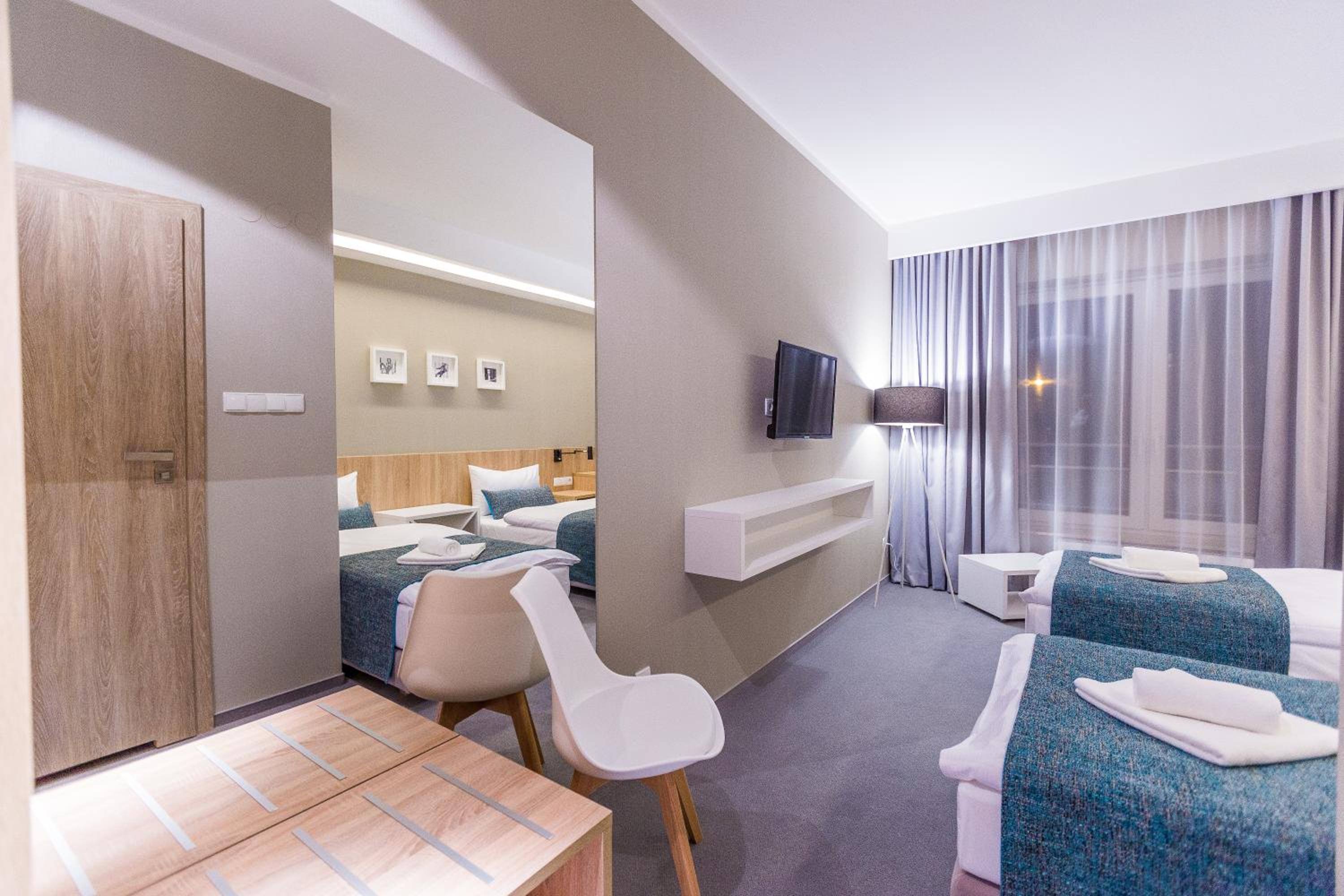 Standard Double or Twin Room photo 3