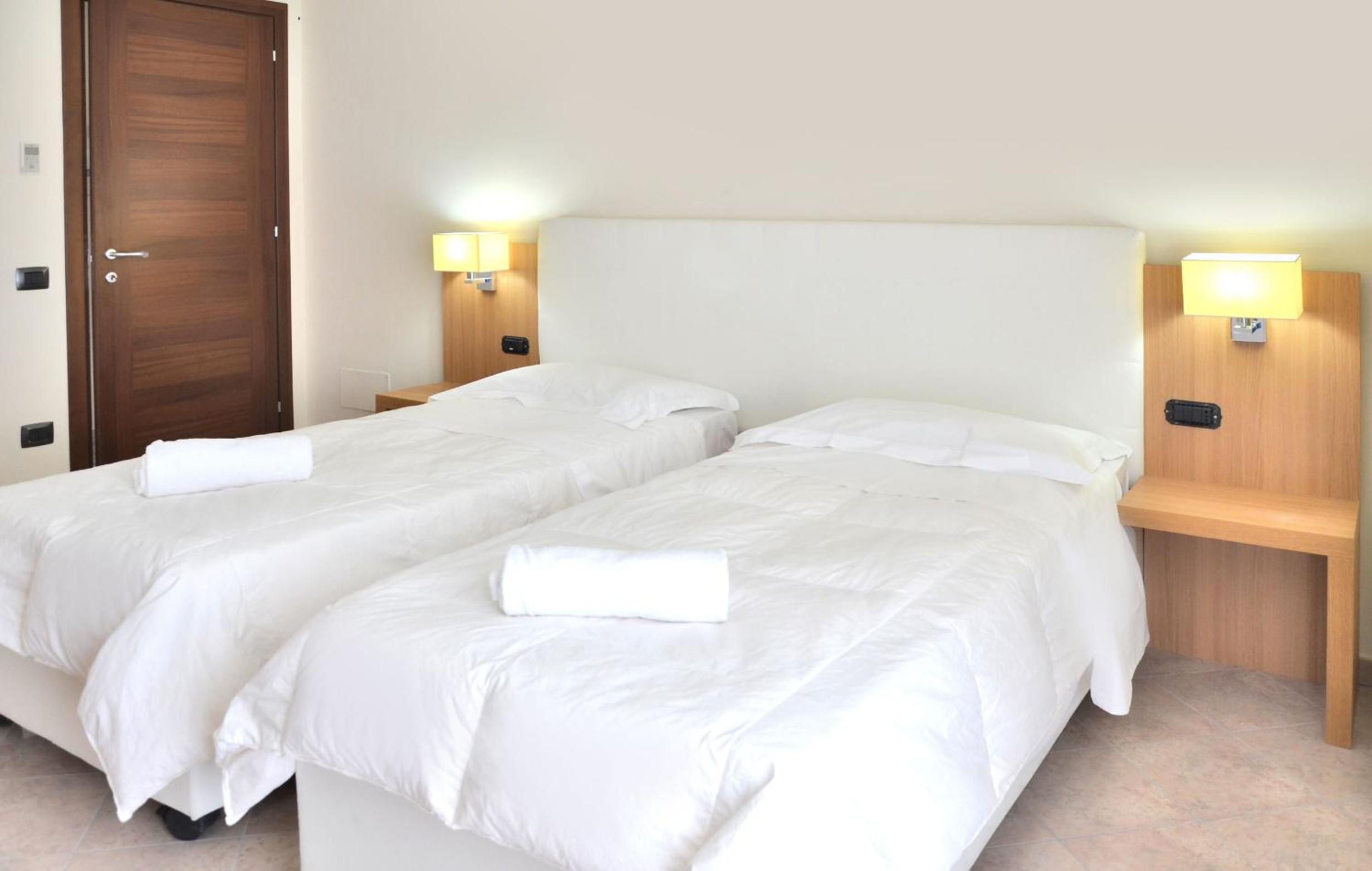 Two-Bedroom Apartment with Balcony - Photo 1