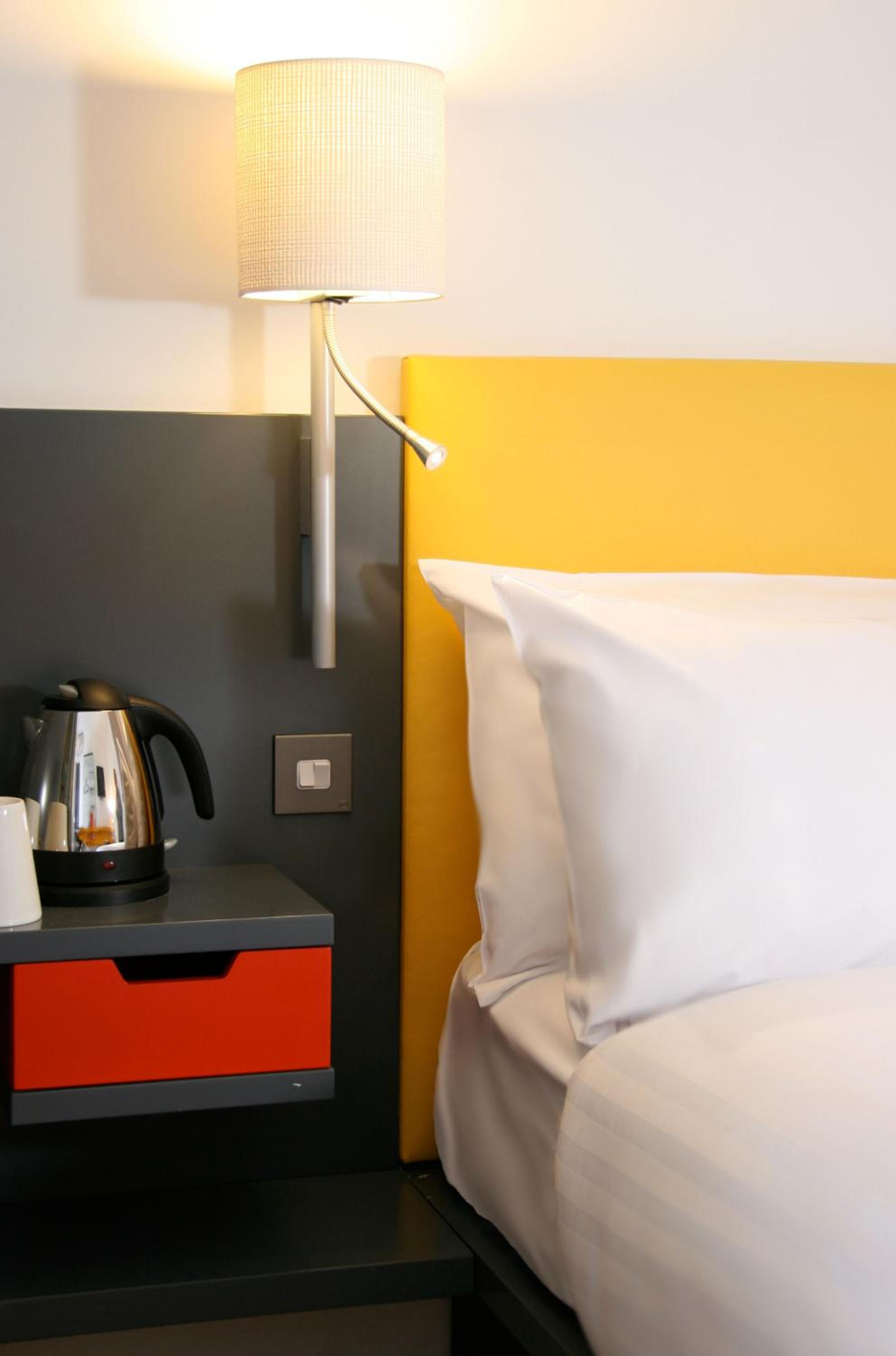 Double Room - Photo 5