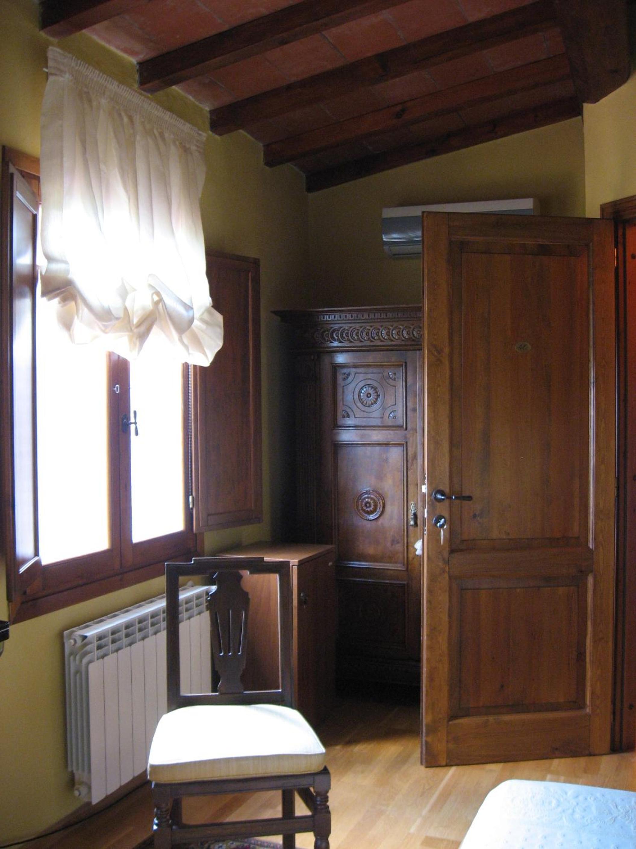 Economy Double or Twin Room