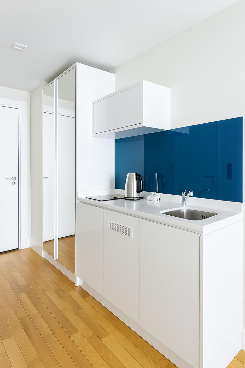 Two-Bedroom Superior Apartment - Photo 3