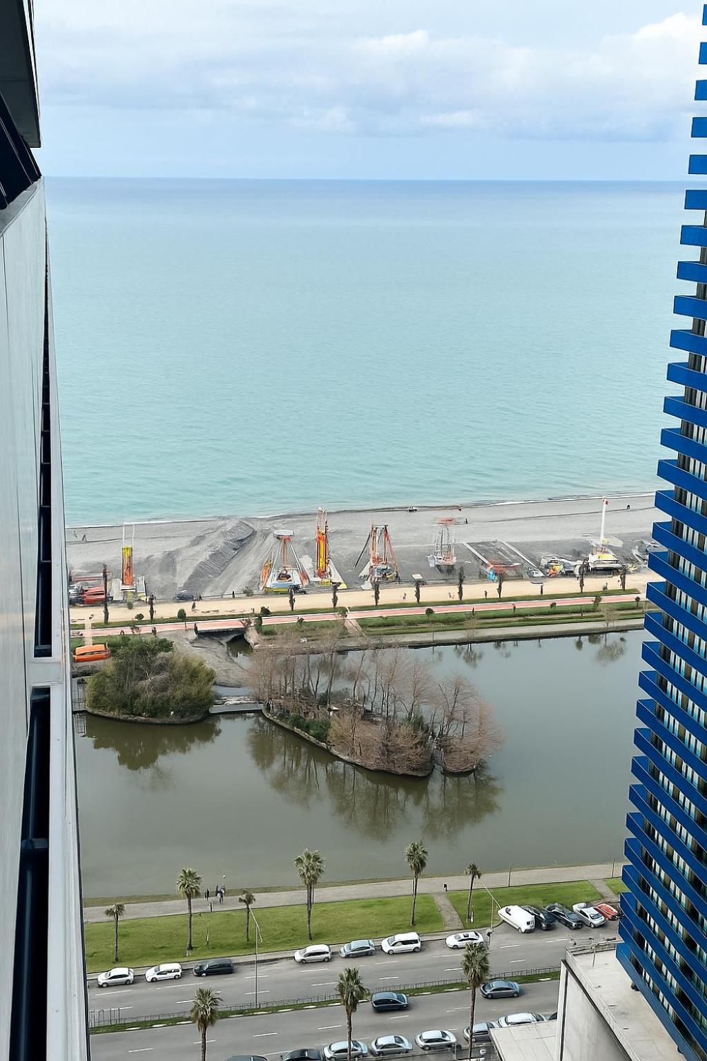 Suite with Sea View - Photo 11