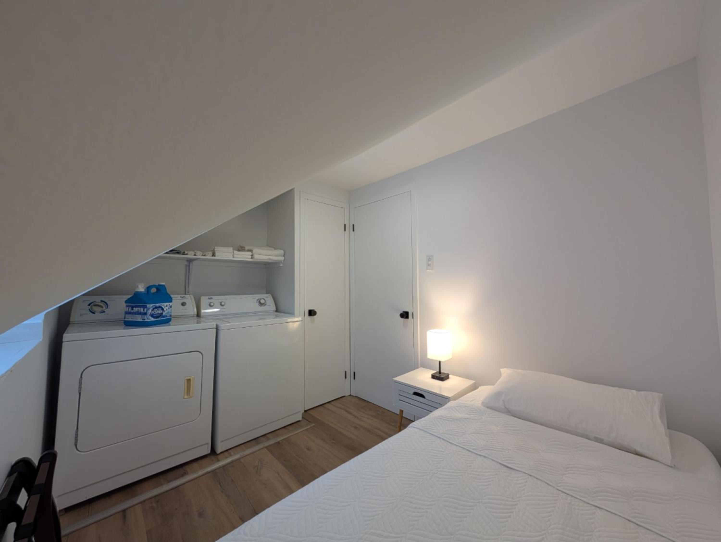 Two-Bedroom Apartment with Balcony photo 1