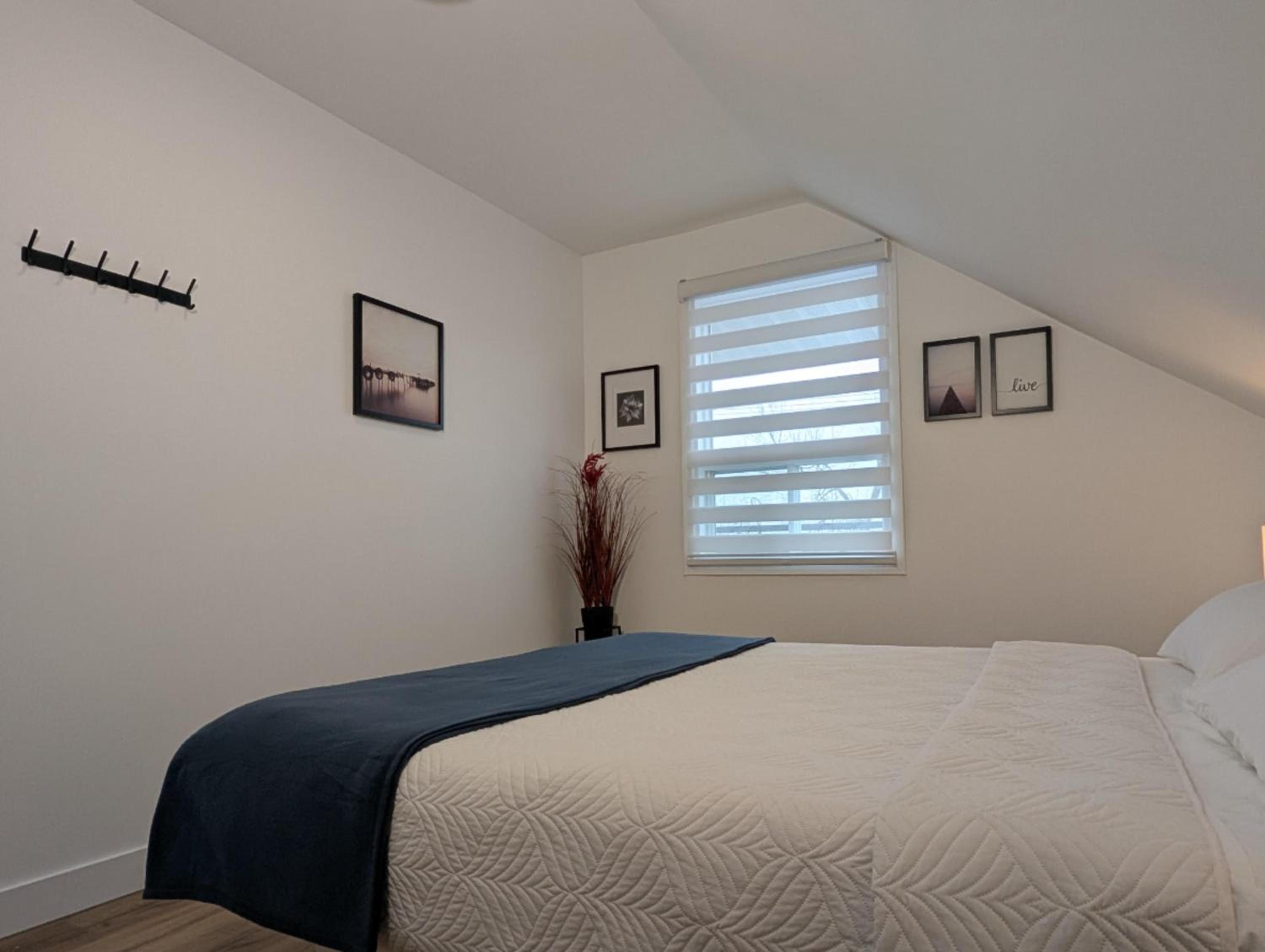 Two-Bedroom Apartment with Balcony