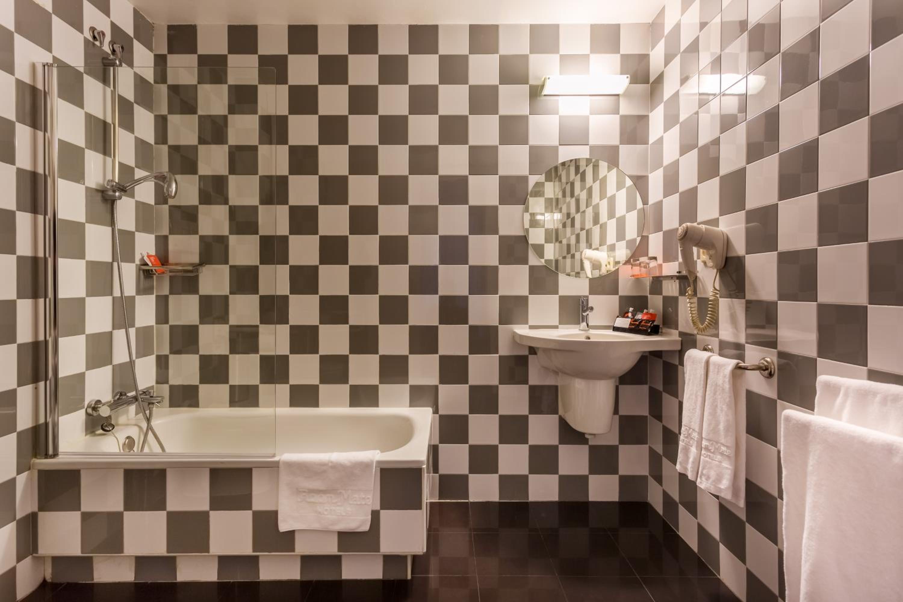 Executive Double Room - Photo 2