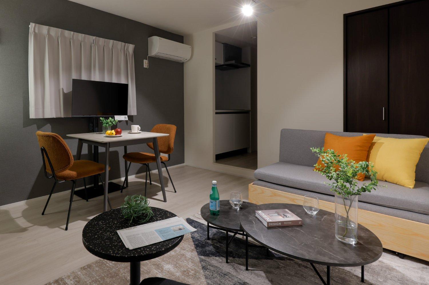 One-Bedroom Apartment photo 2