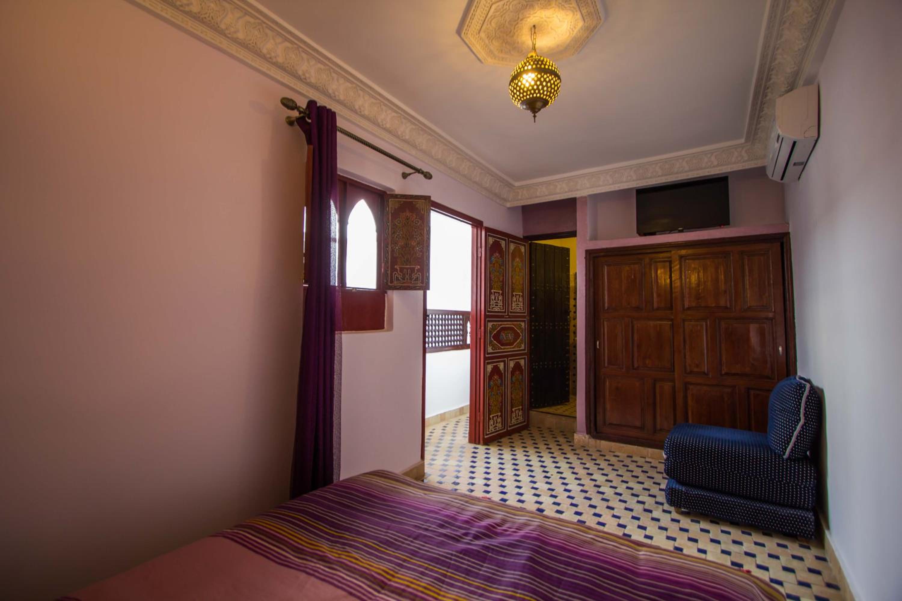 Double or Twin Room with Bathroom photo 1