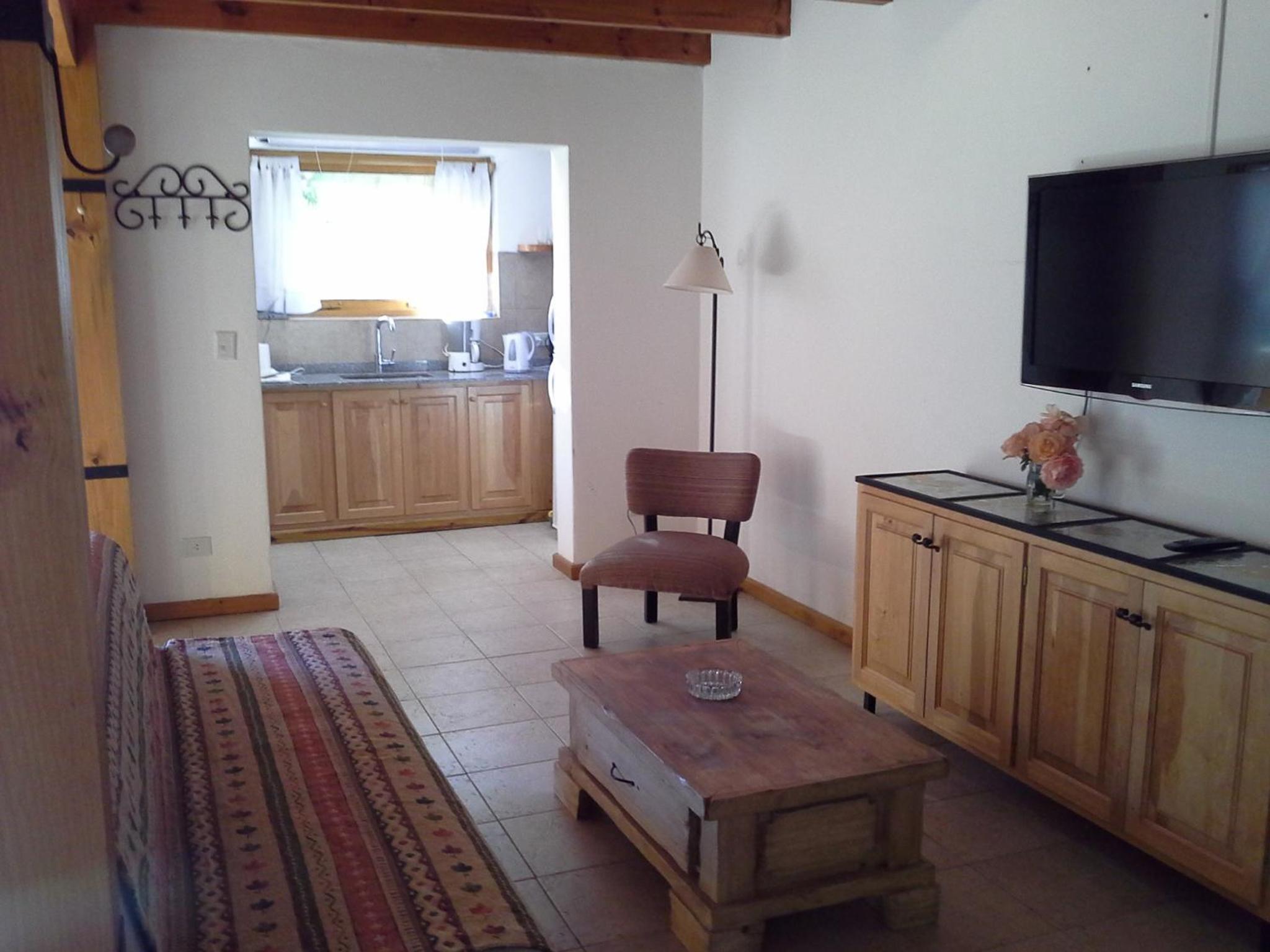 Three-Bedroom House photo 3