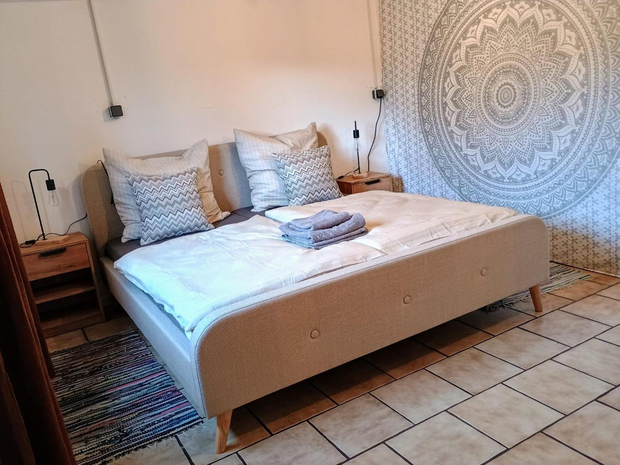 One-Bedroom Apartment with Garden photo 1