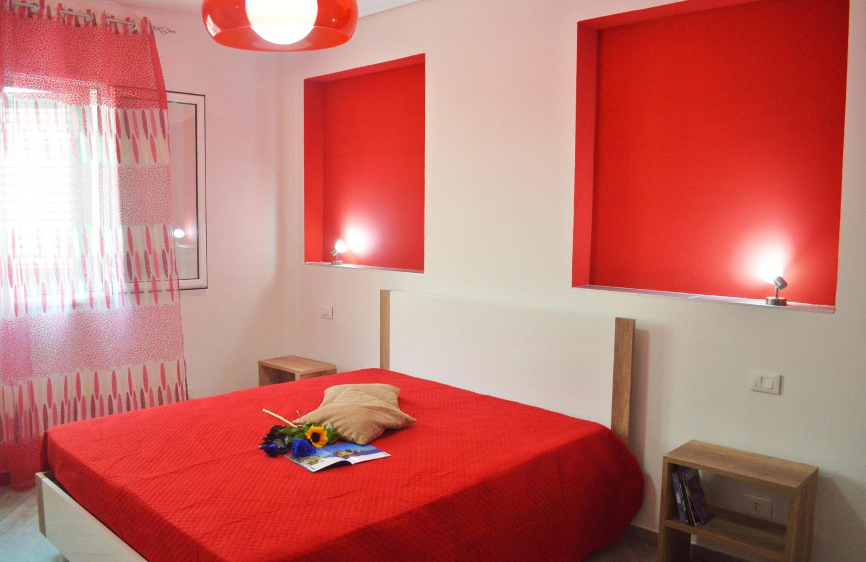 One-Bedroom Apartment With Balcony - Via P. Calvi 35 photo 1
