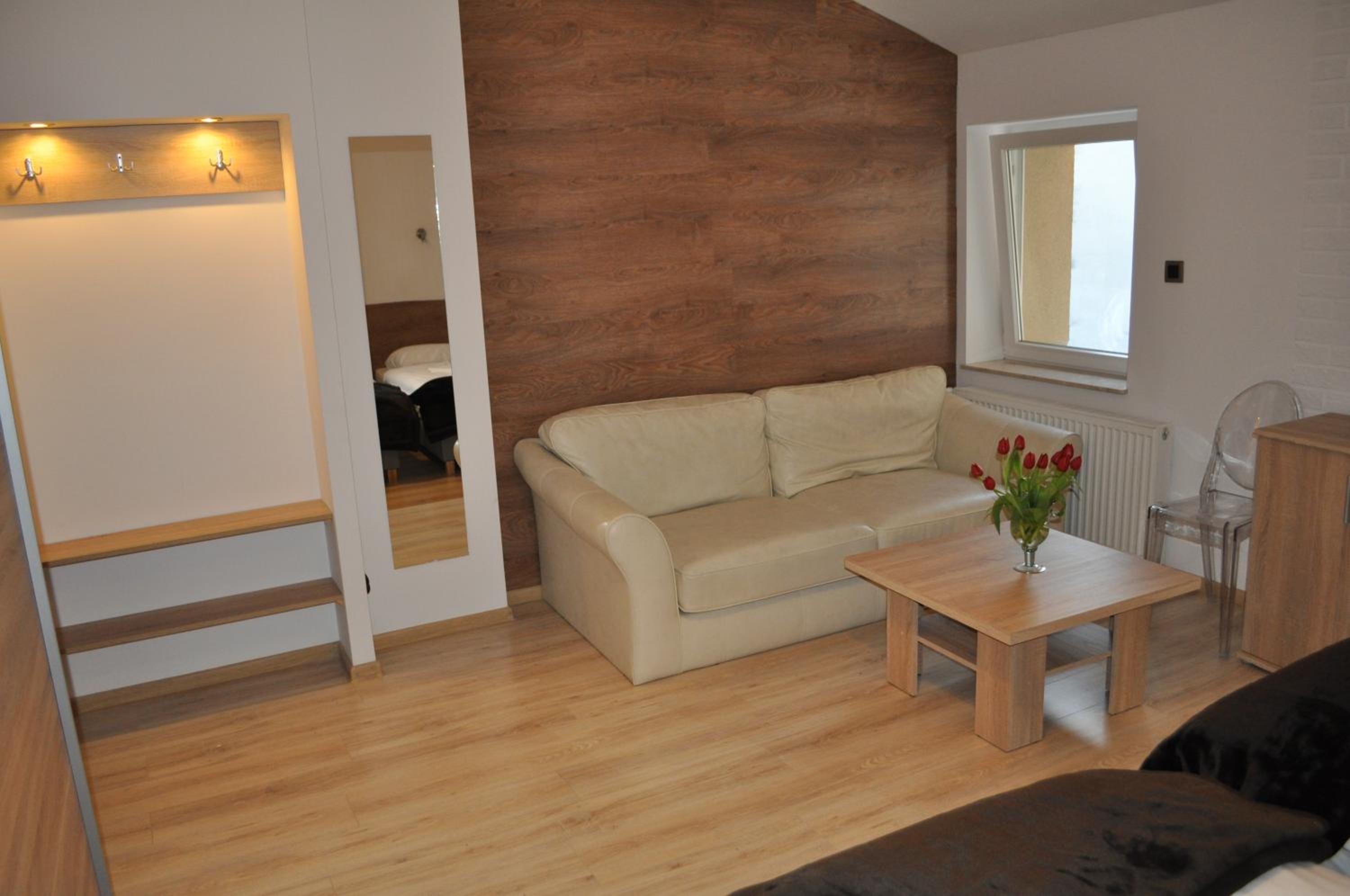 Standard Double or Twin Room - Photo 4