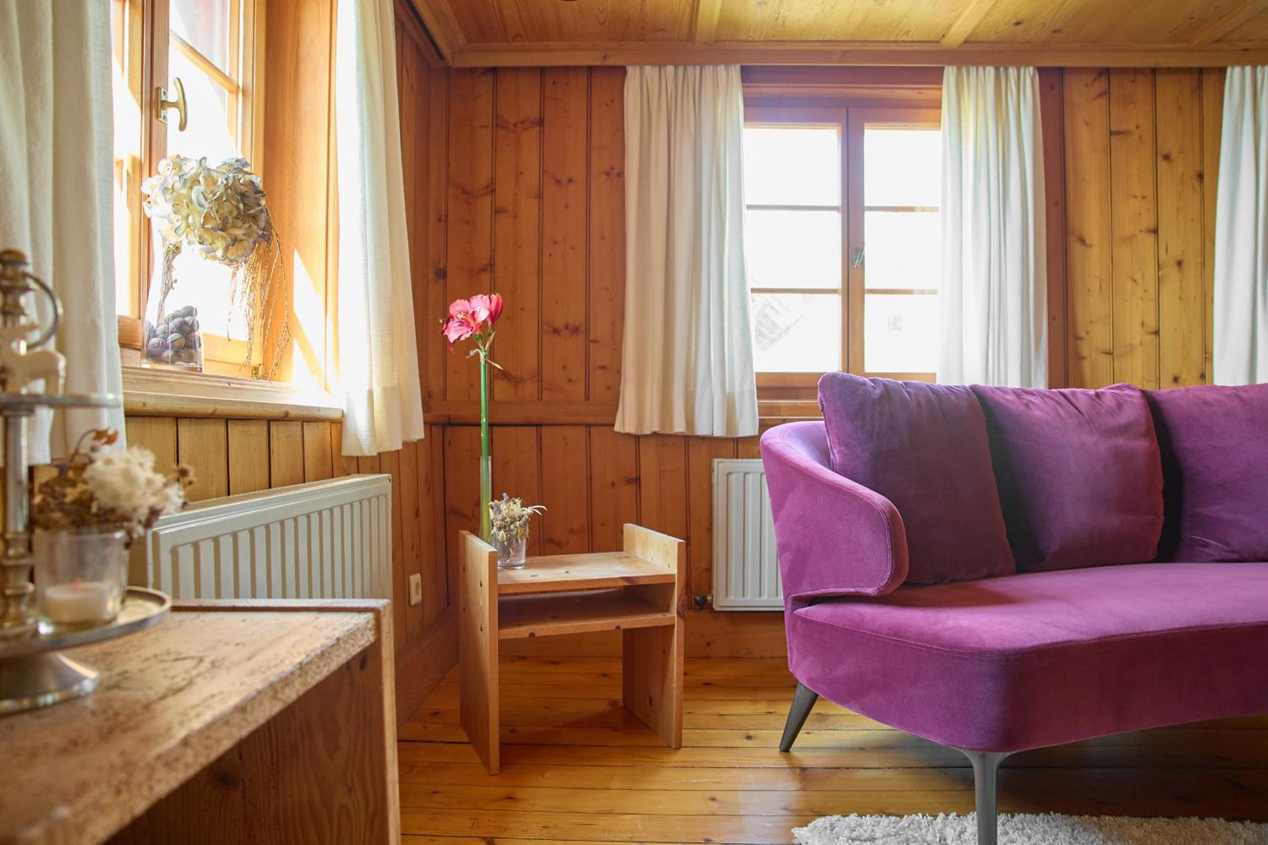 Three-Bedroom Apartment with Lake View photo 3