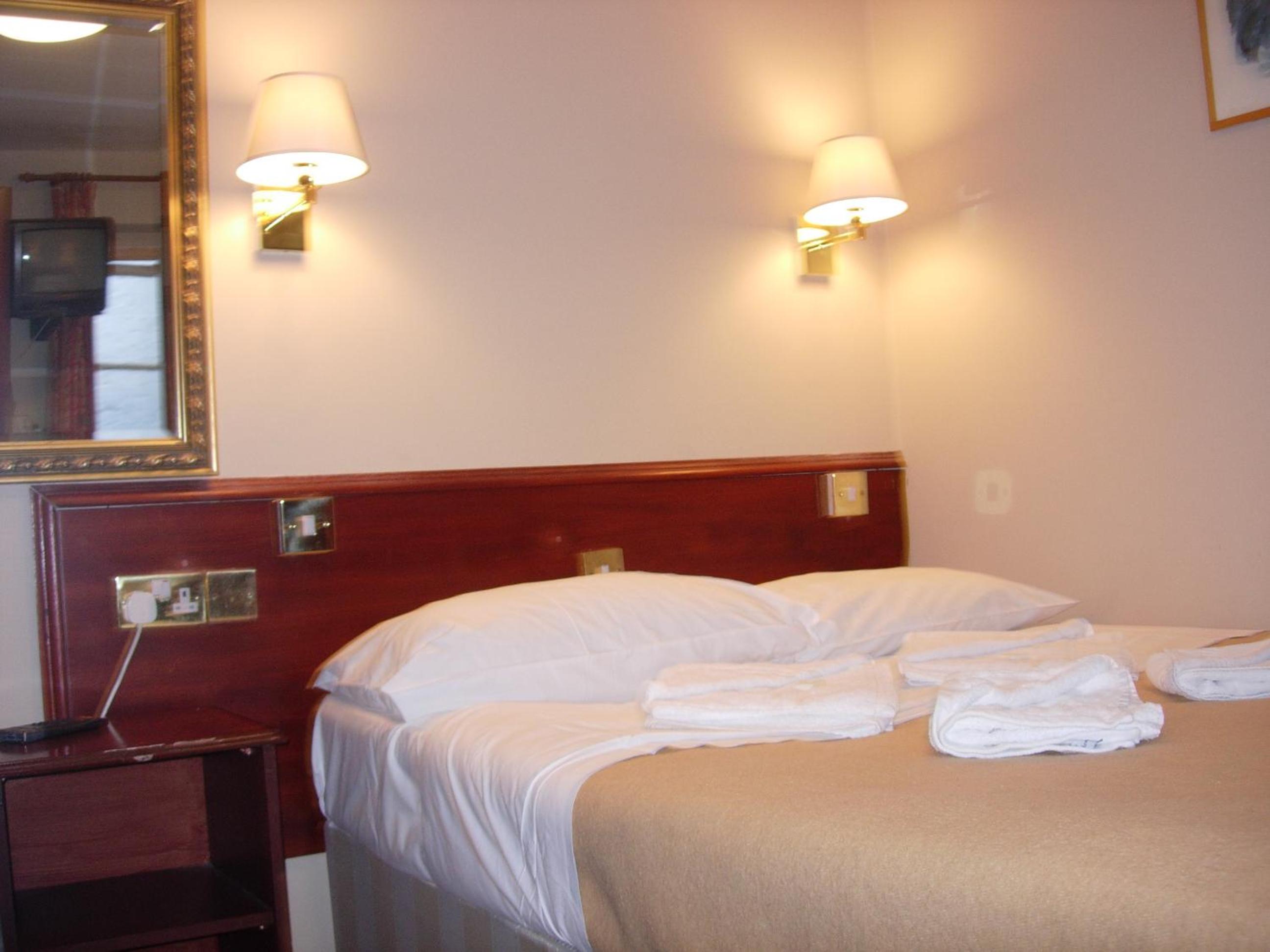 Single Room photo 2