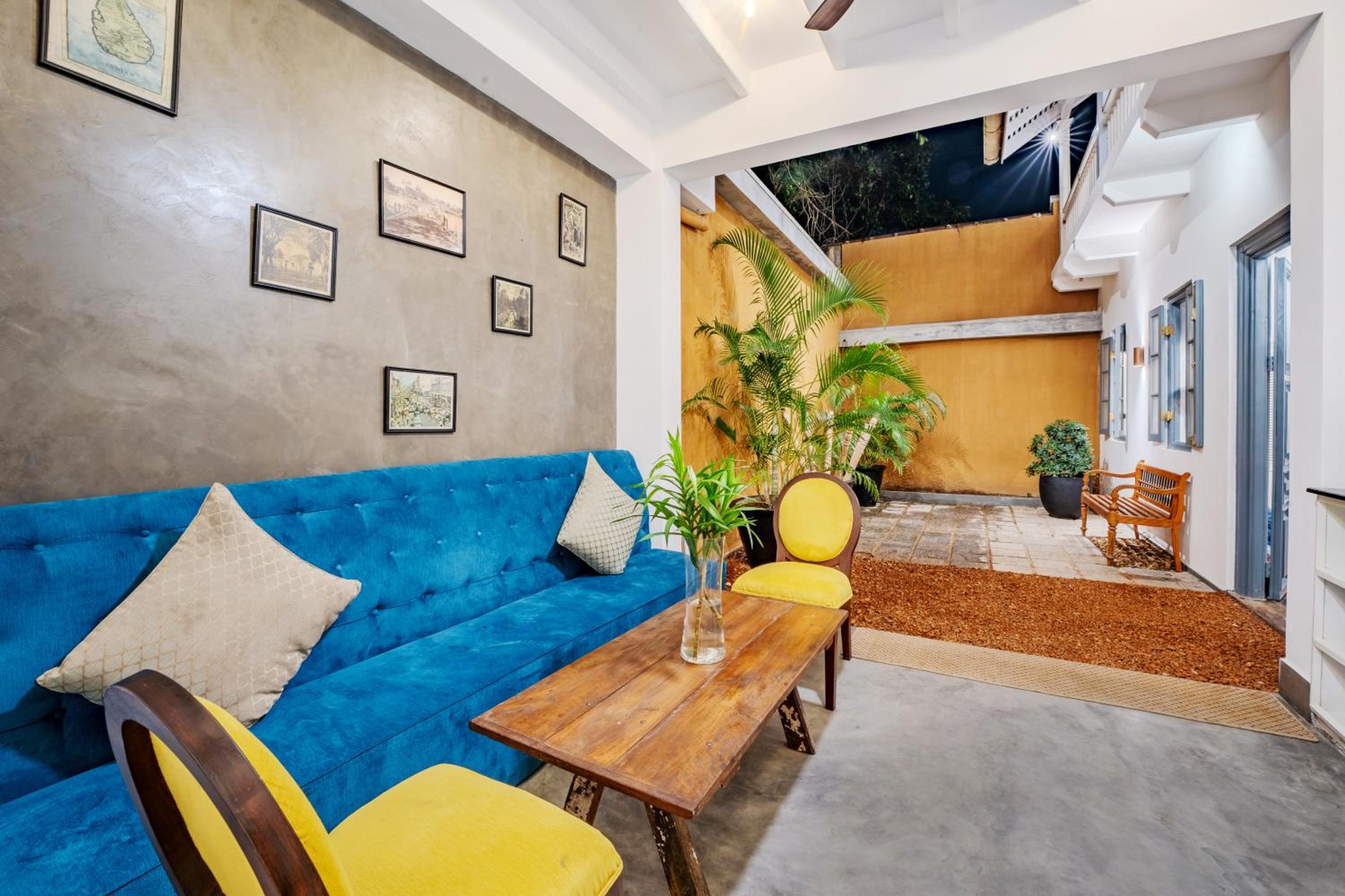 Double Room with Patio photo 1