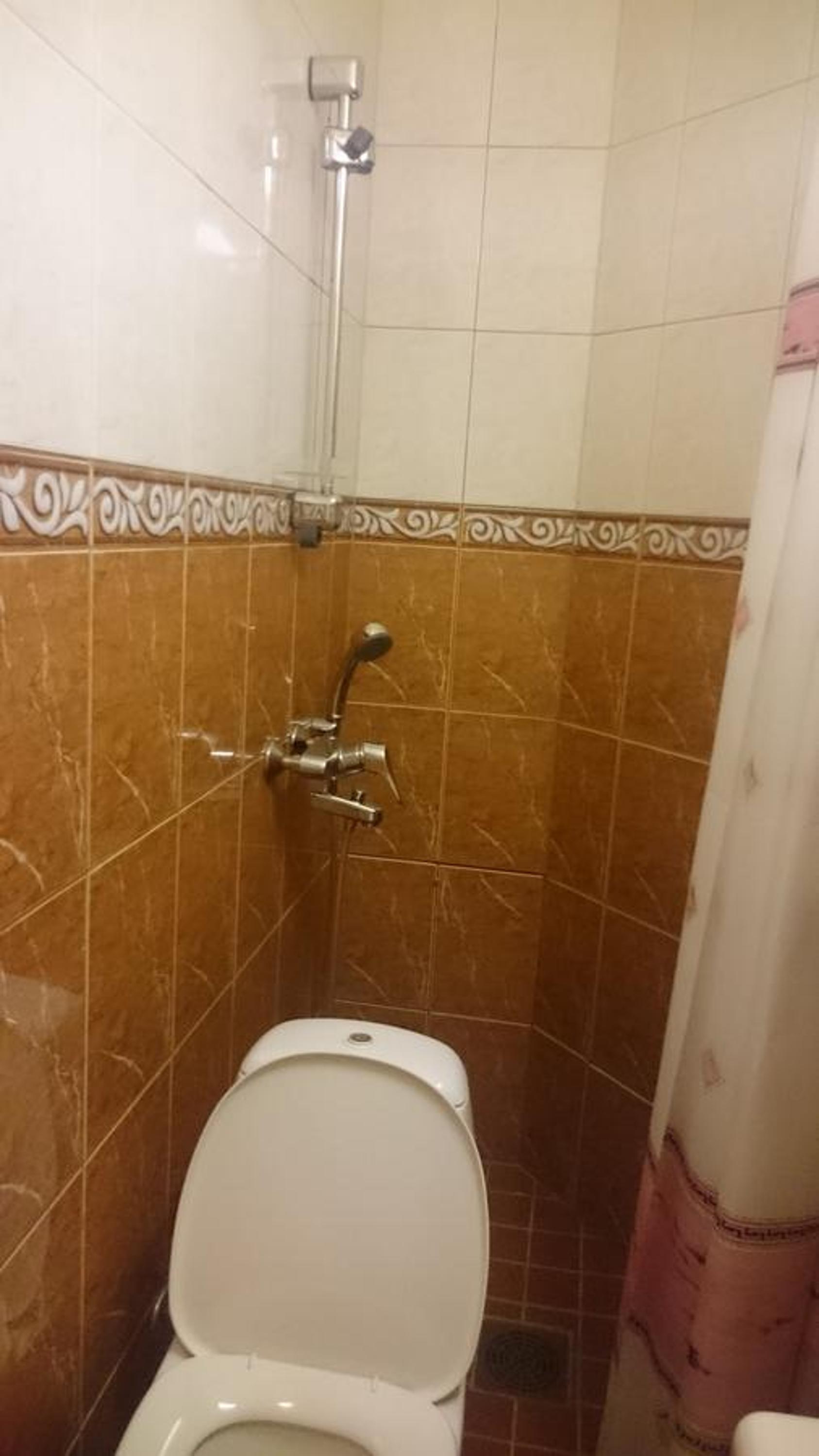 Single Room with Shared Shower and Toilet photo 3