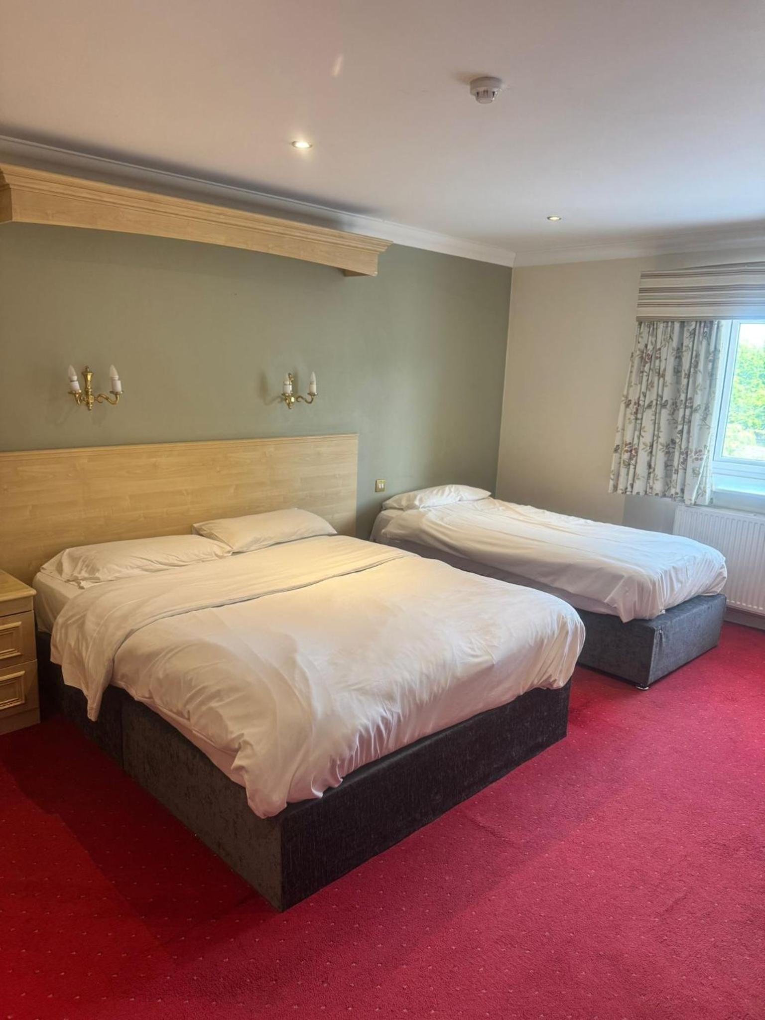 Deluxe Triple Room - Photo 4