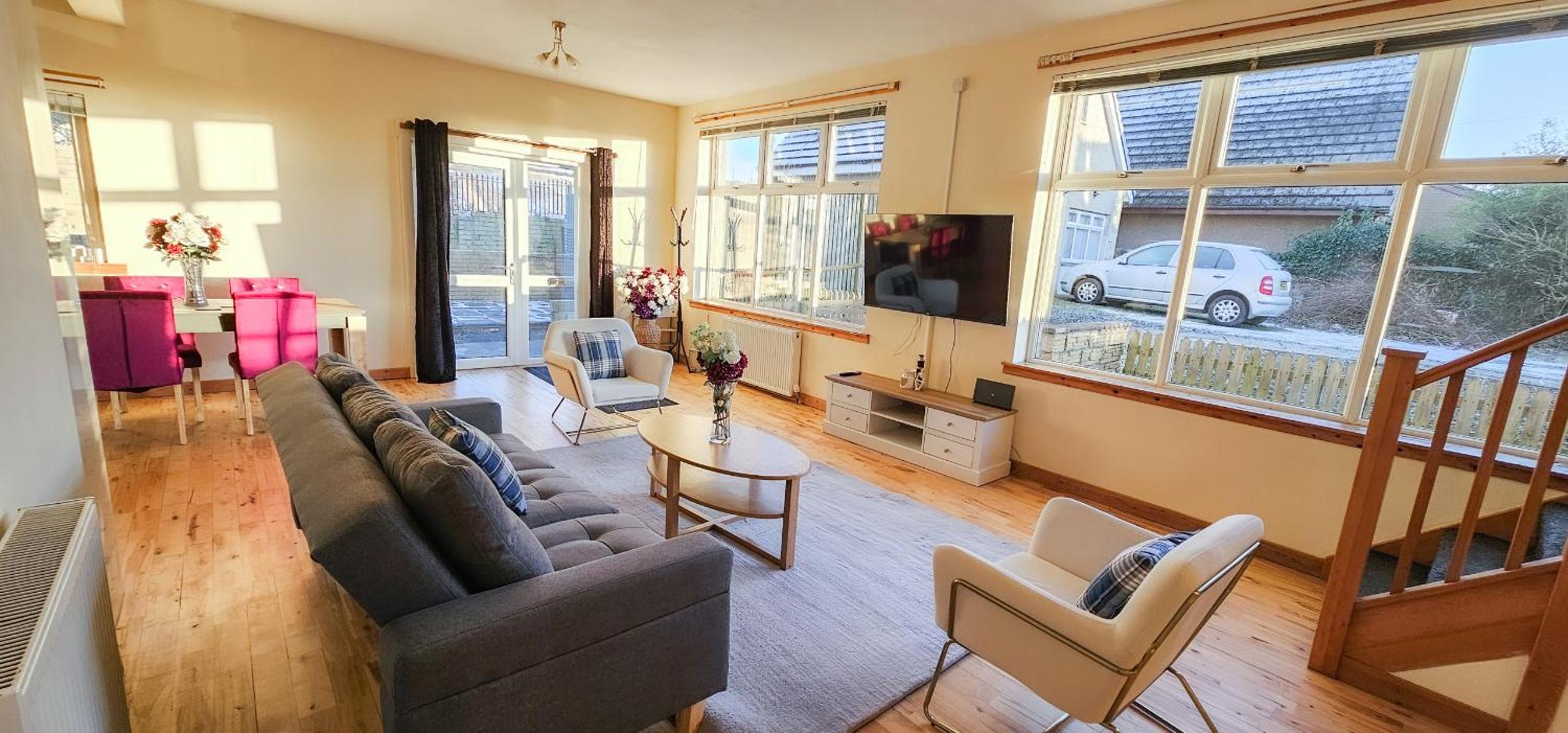 Two-Bedroom House photo 1