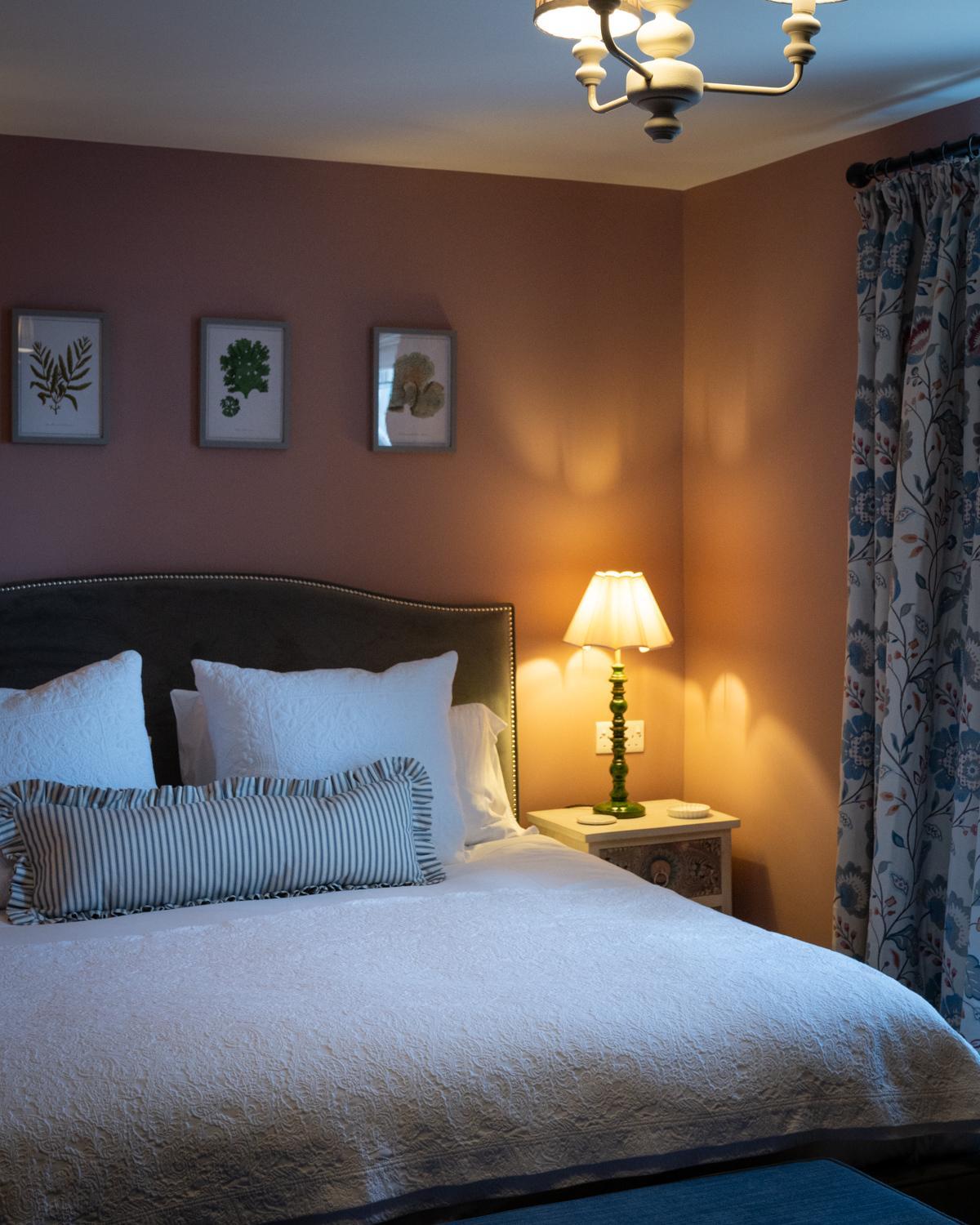 Triple Room with Bath - Photo 3