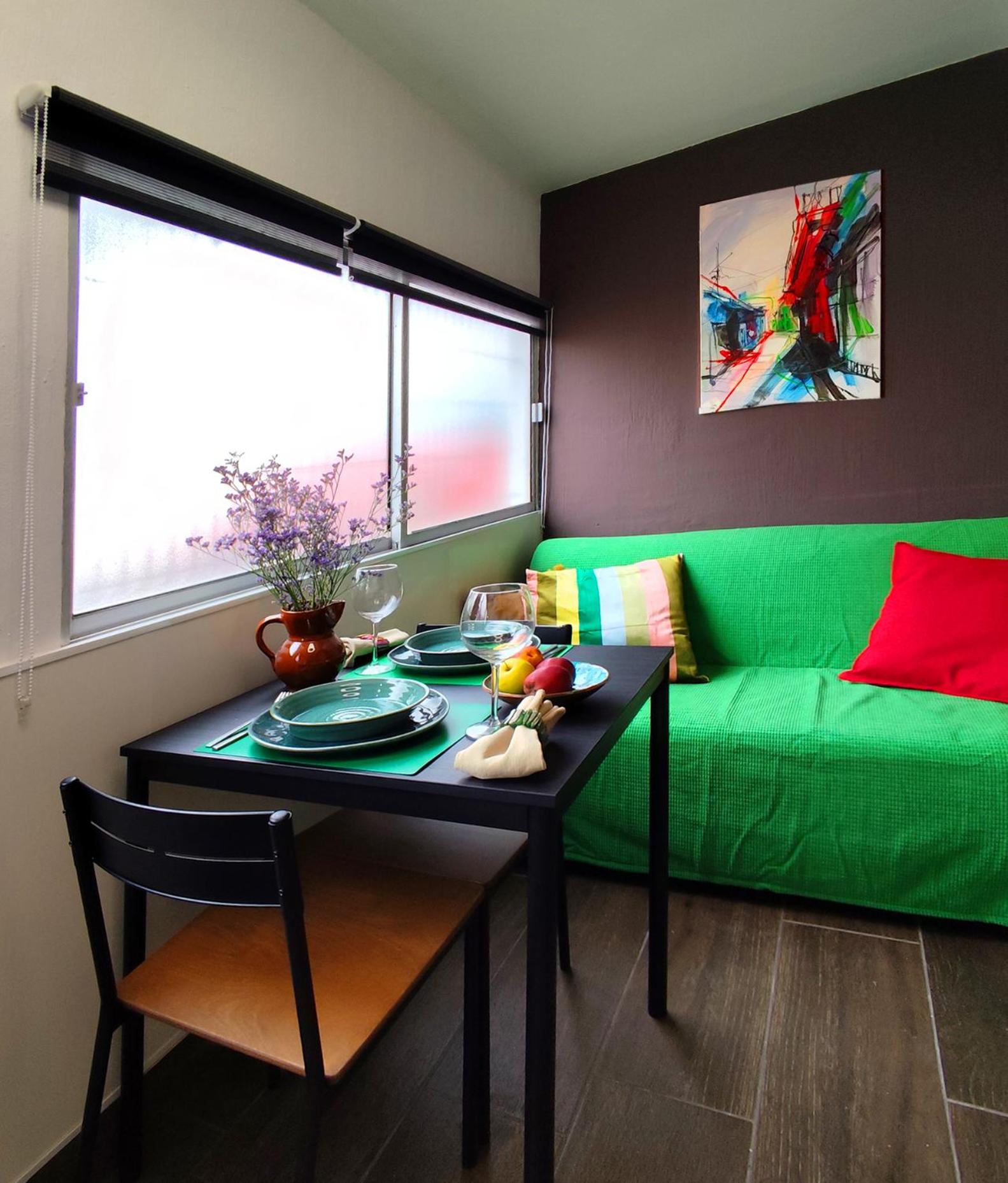 Studio Apartment