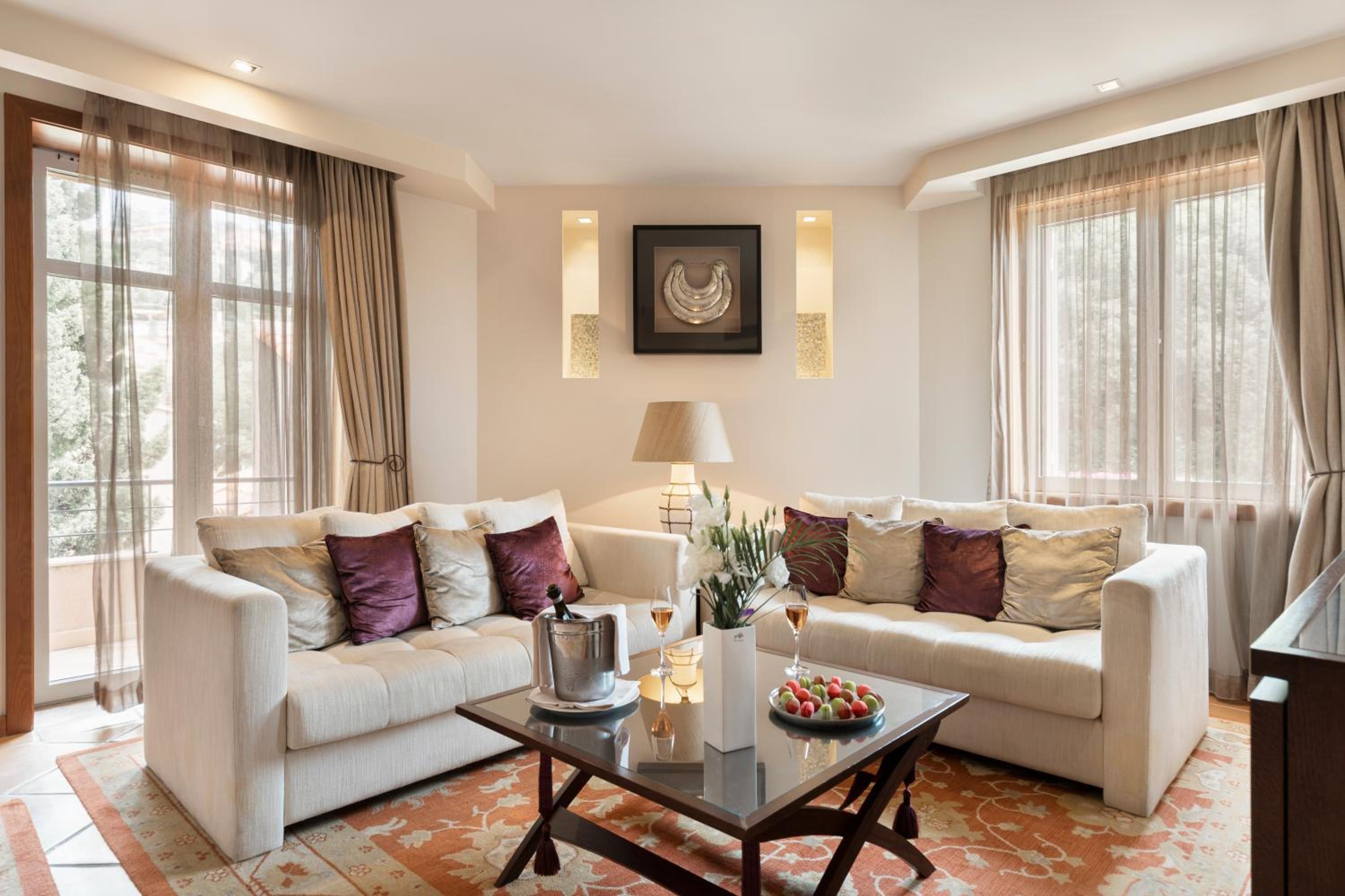 Hillside Suite with Garden View and Balcony - Photo 1