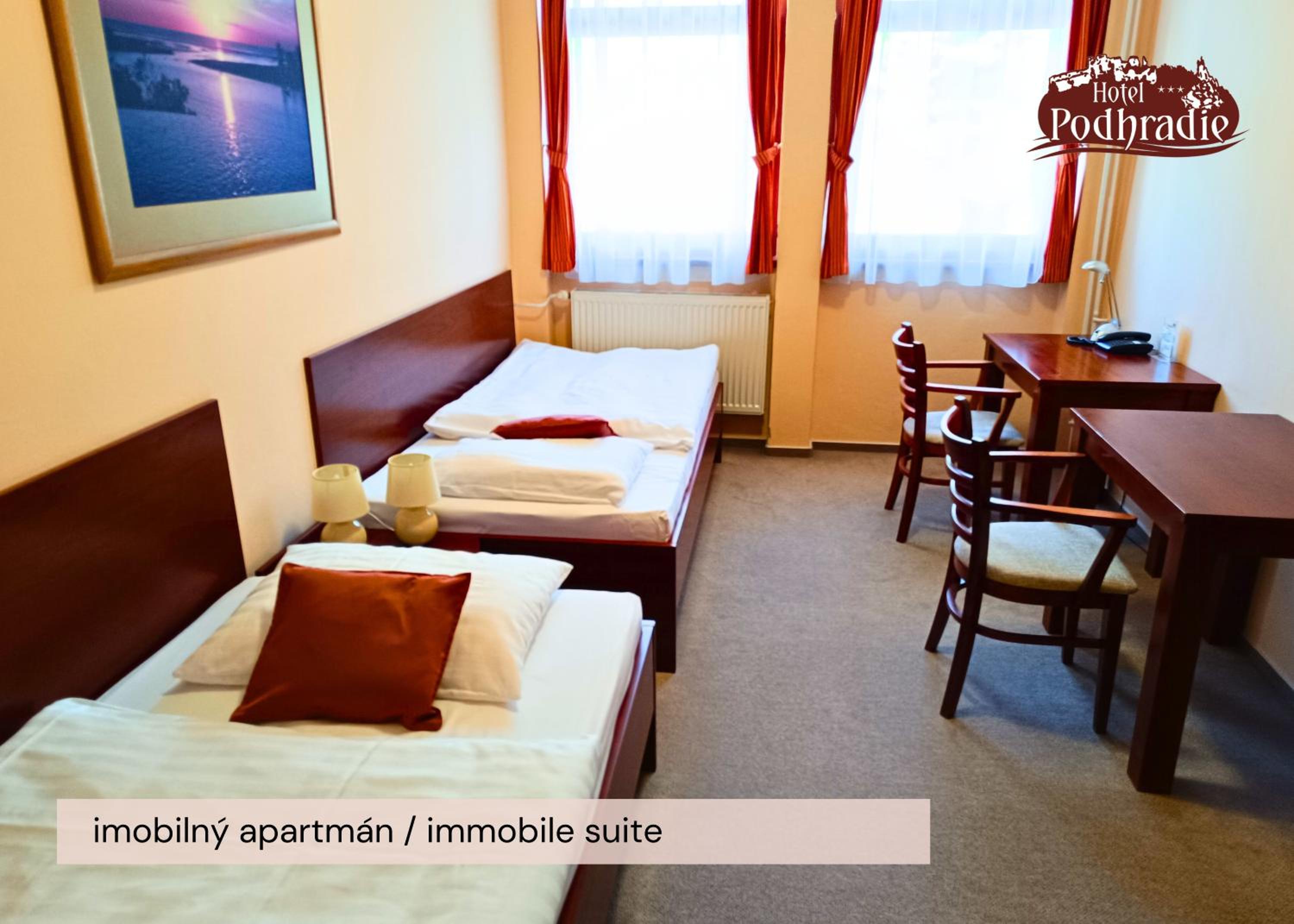 Twin Room - Disability Access photo 1