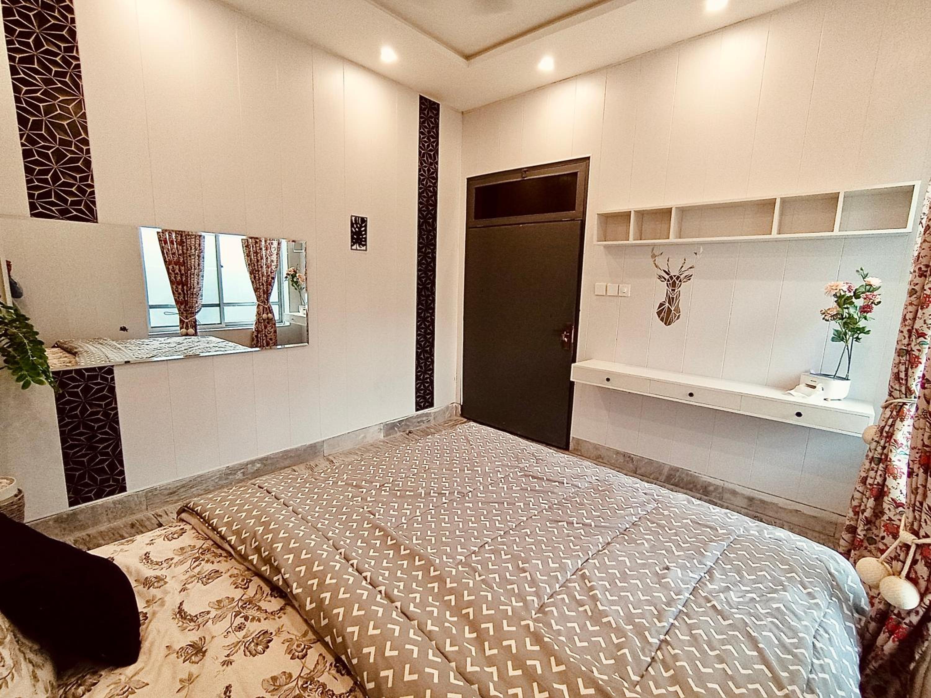 Double Room with Private Bathroom photo 3