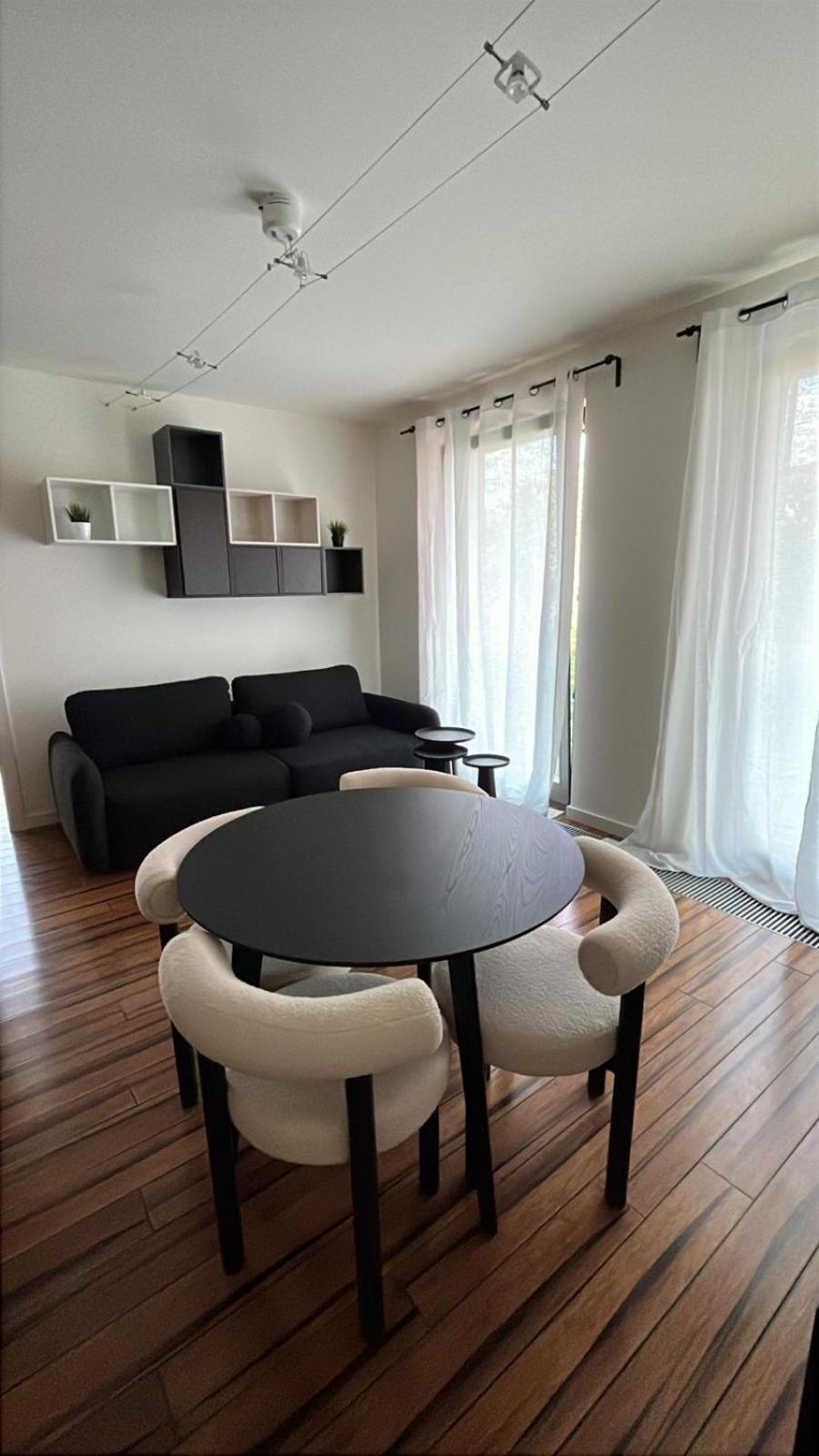 Two-Bedroom Deluxe Apartment photo 1