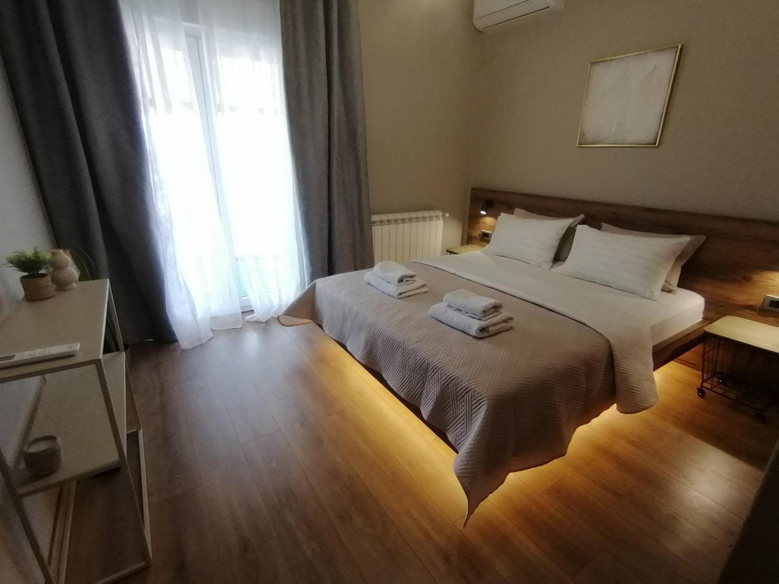 Two-Bedroom Deluxe Apartment with Ocean View