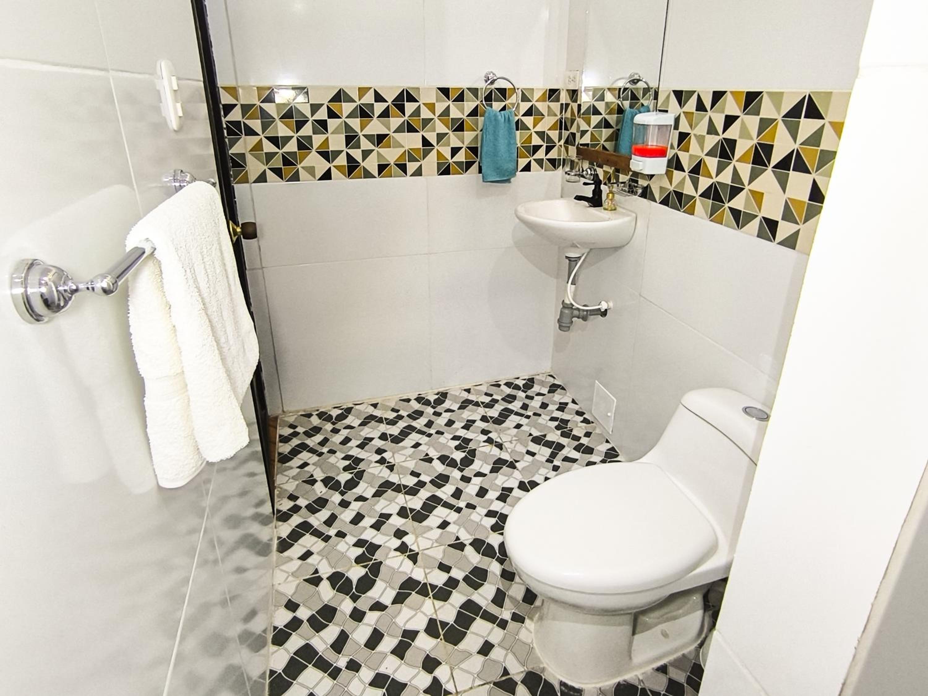 Double Room with Private Bathroom photo 1