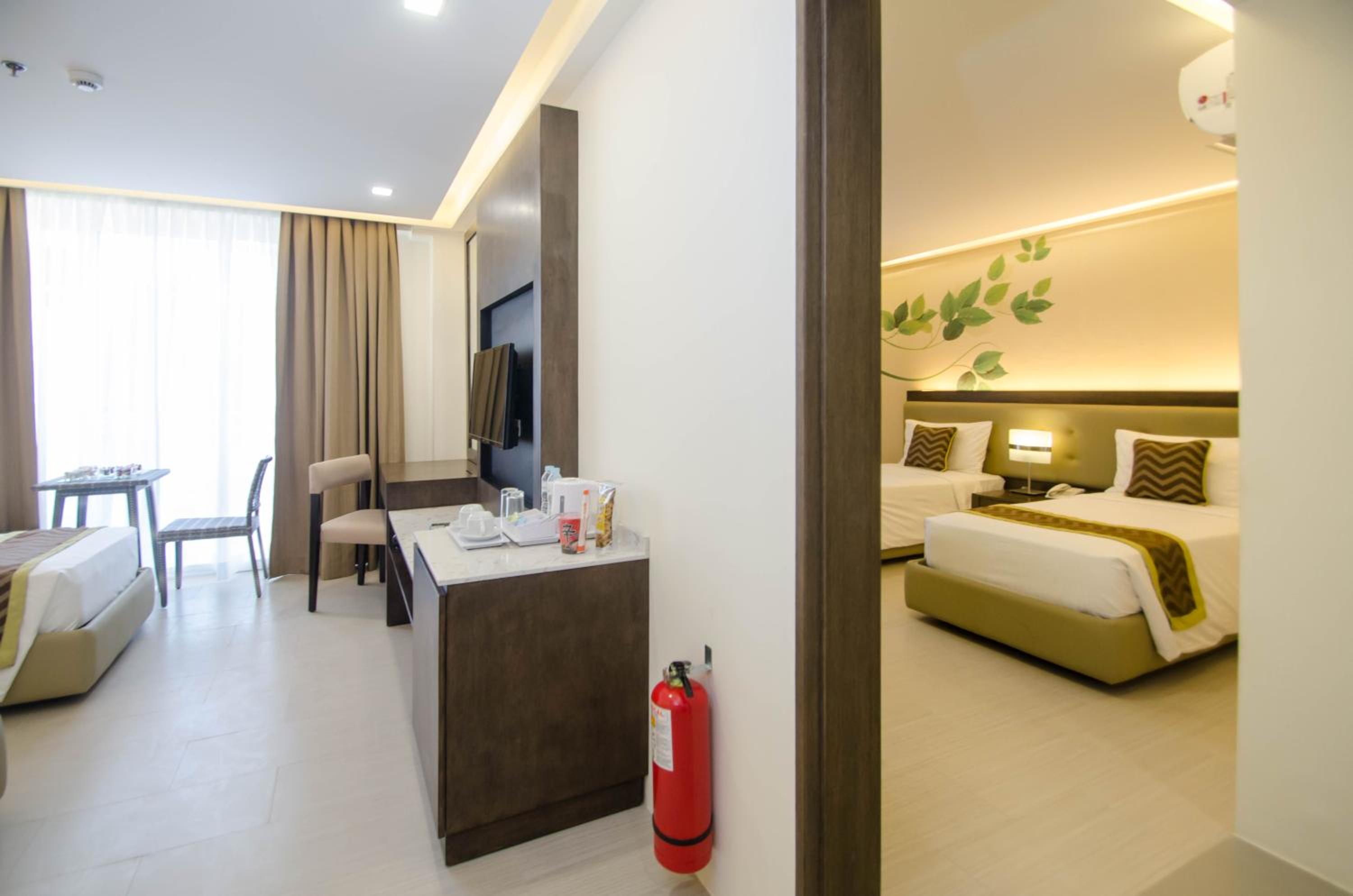 Deluxe with Veranda  photo 2