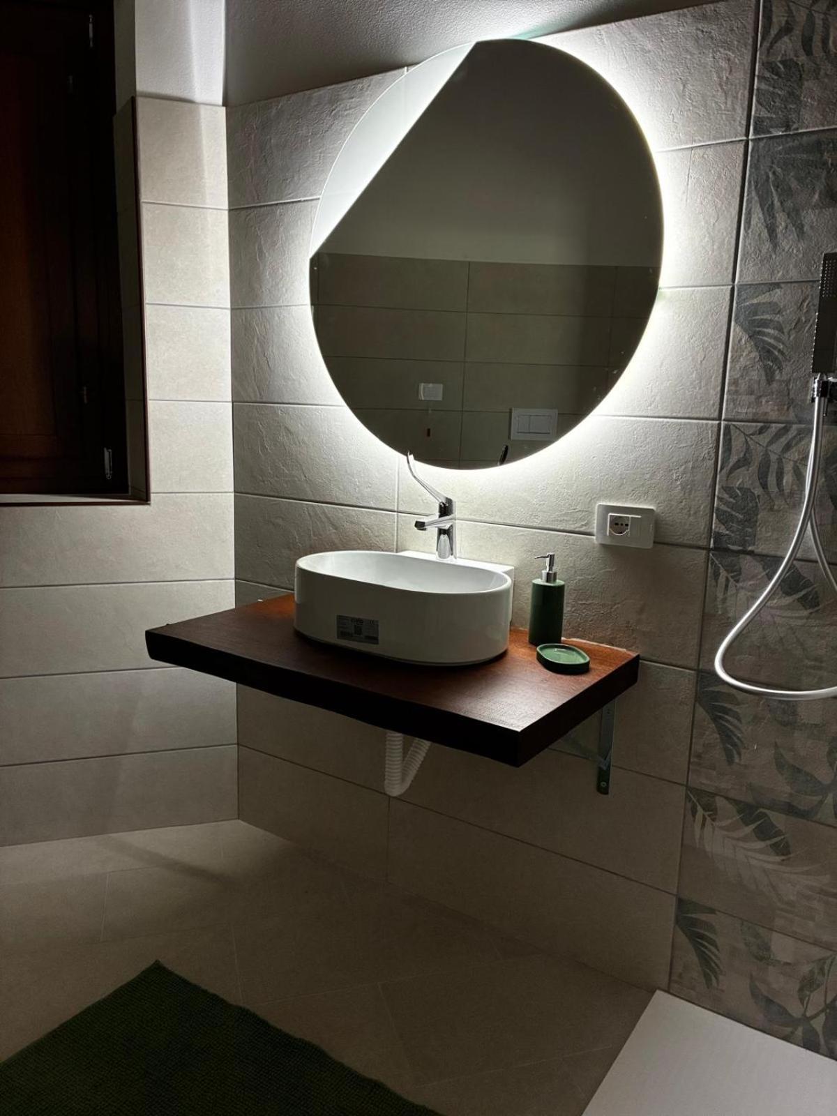 Basic Triple Room photo 1