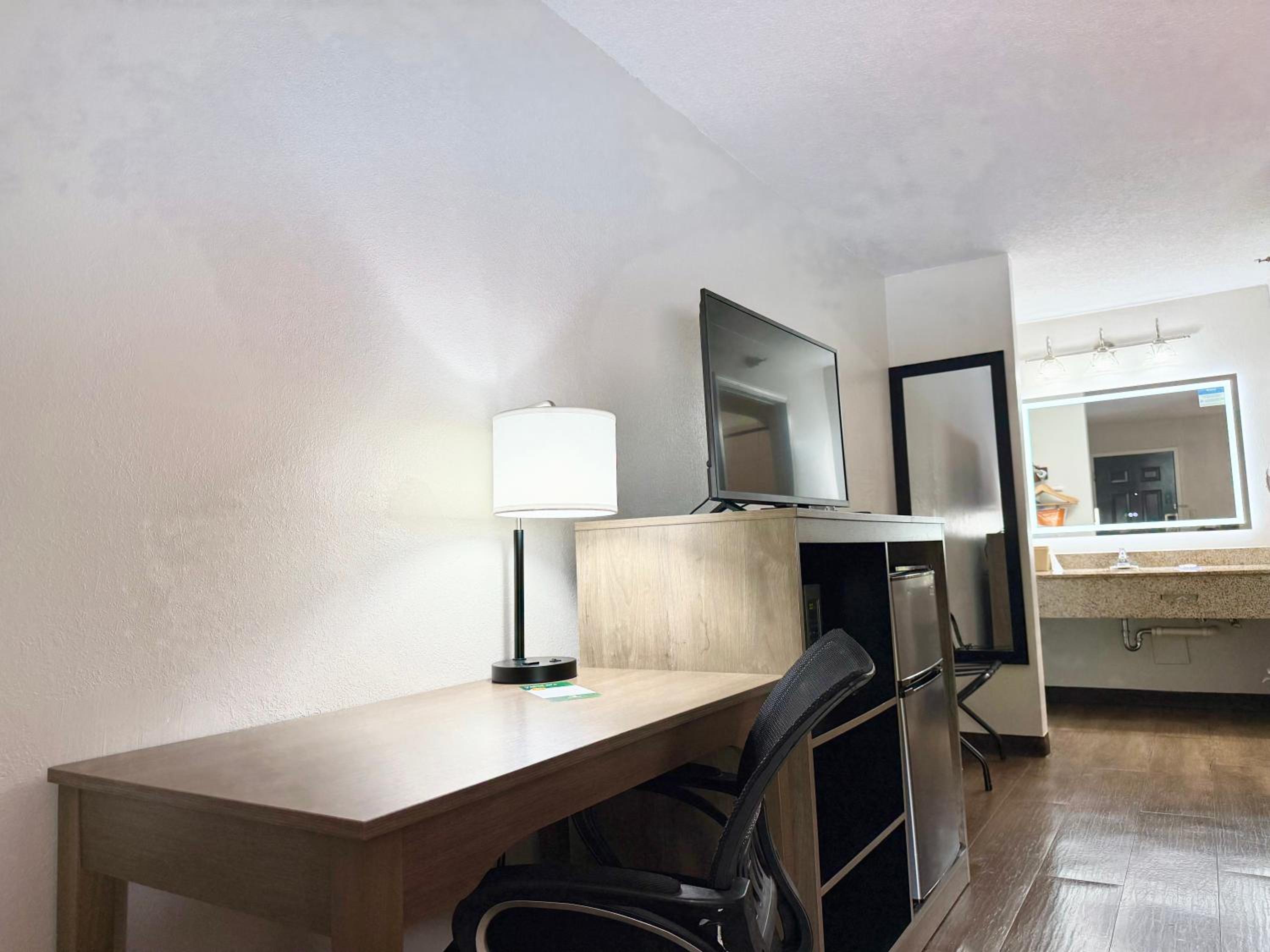 Standard Room J - Photo 4