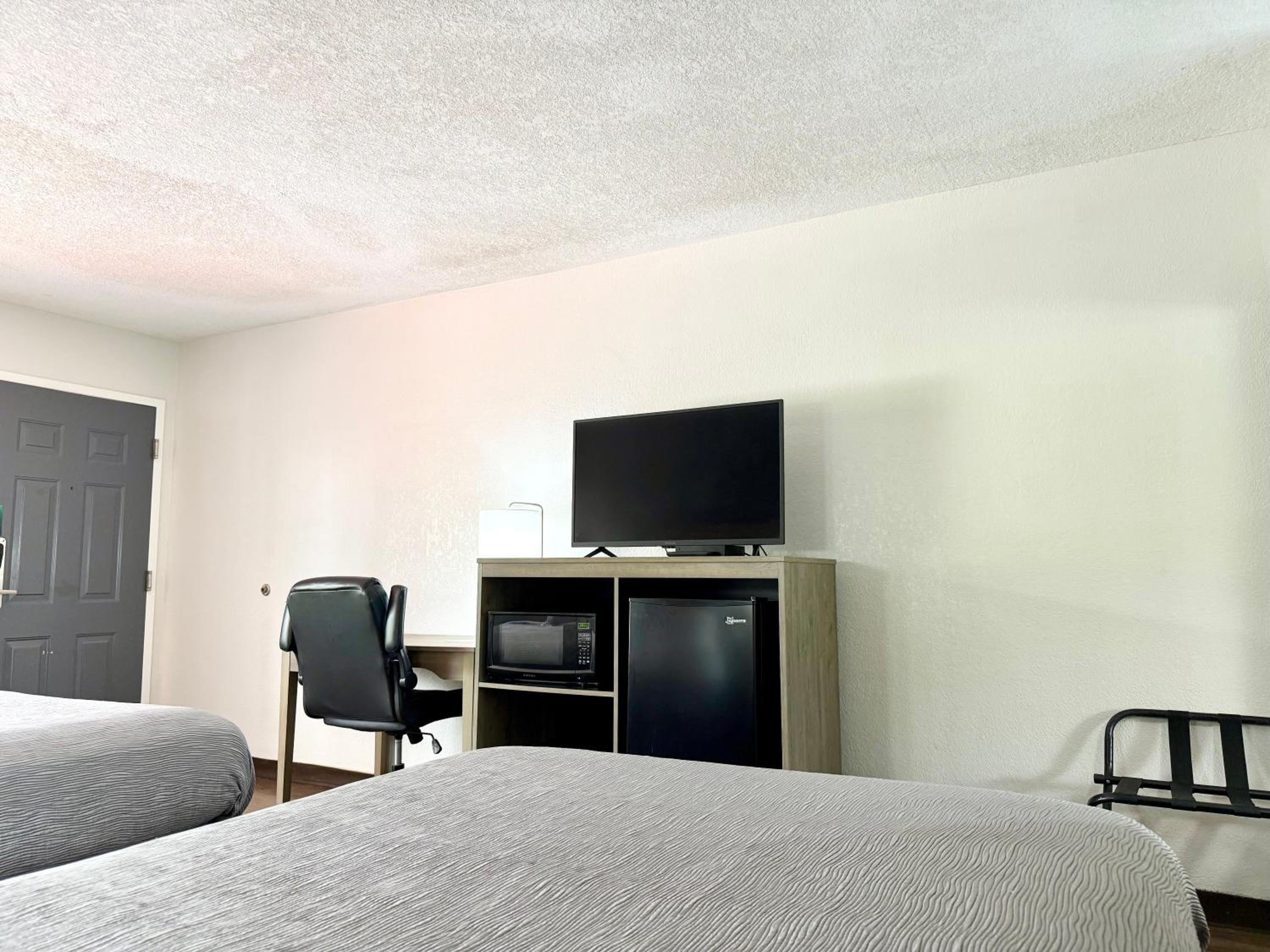 Standard Room J - Photo 3