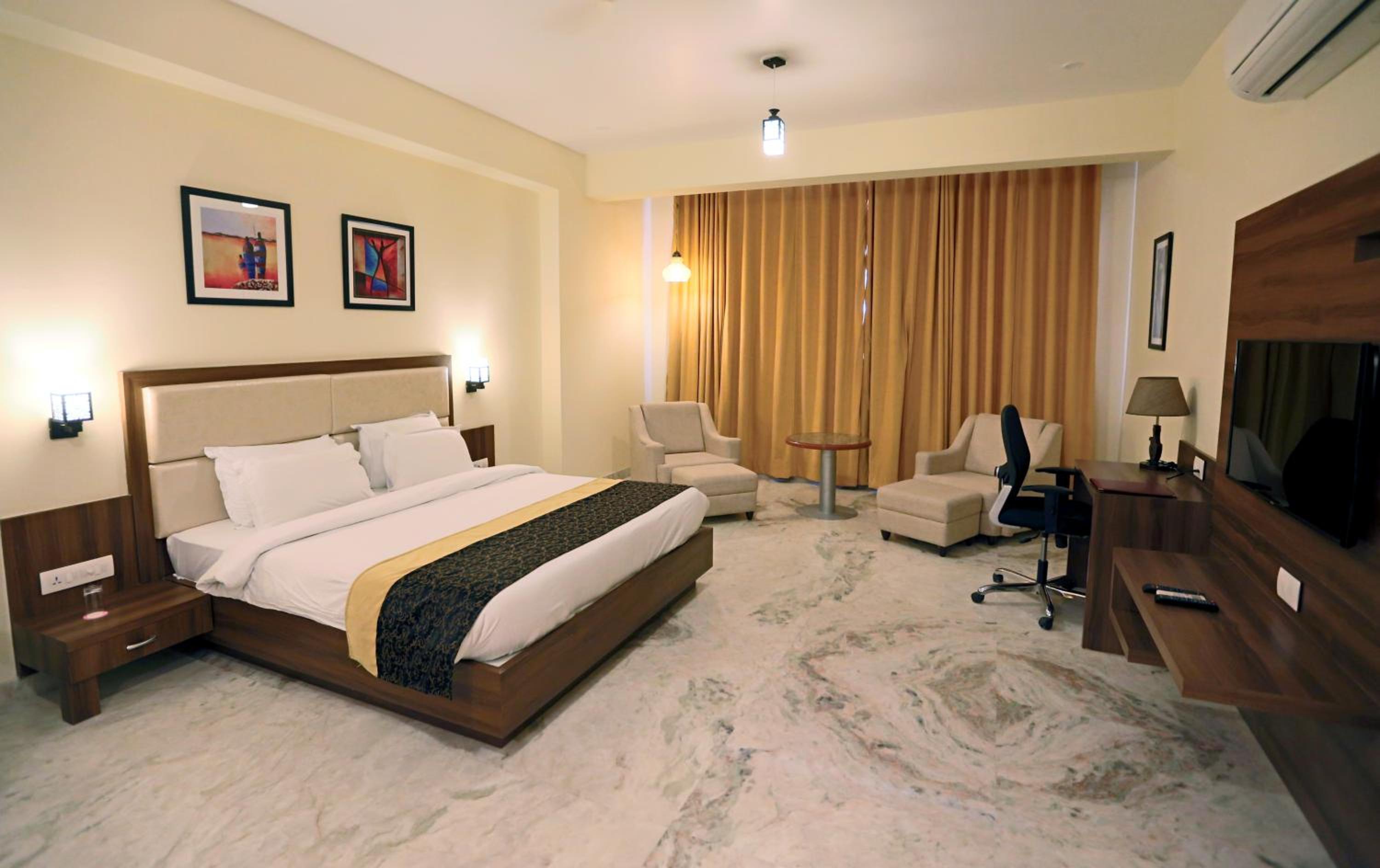 Premier Twin Room - Photo 15