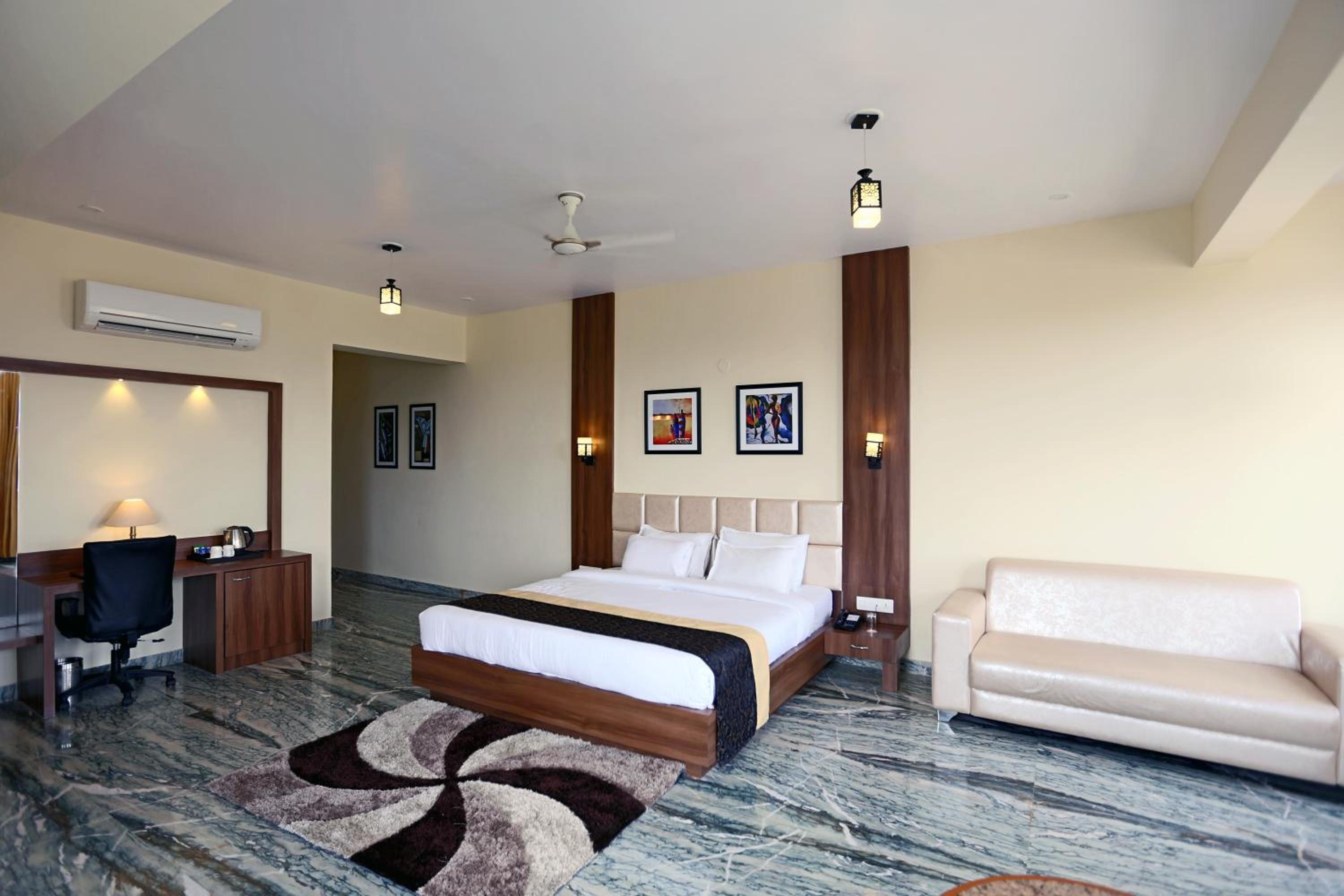 Premier Lake View Double Room