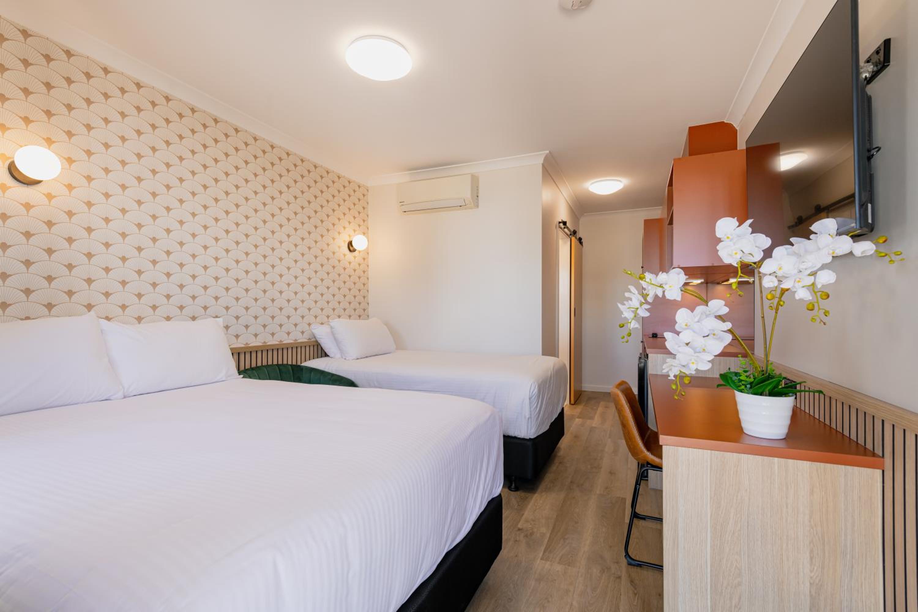 Deluxe Twin Room photo 1
