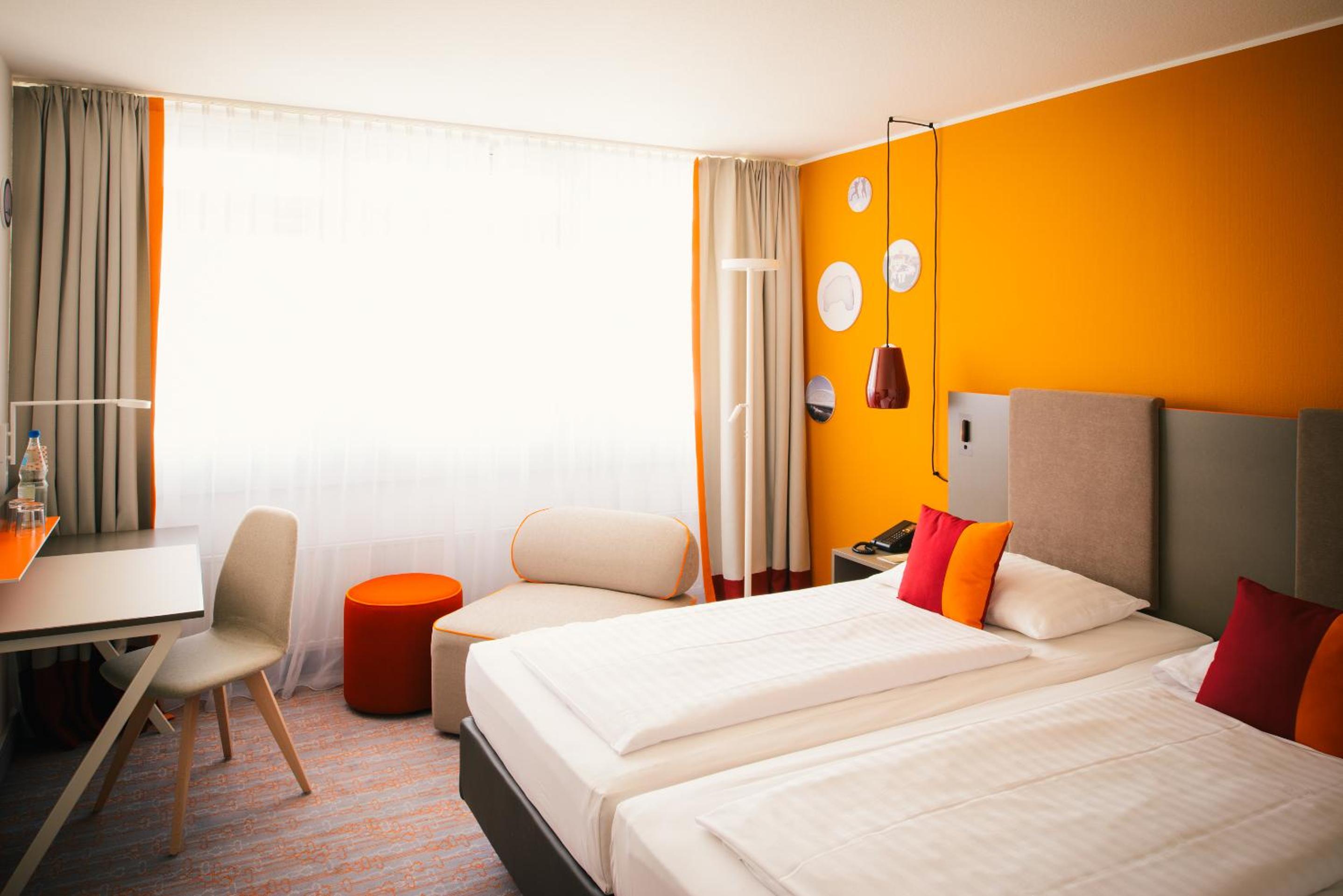 Comfort Room - Photo 1