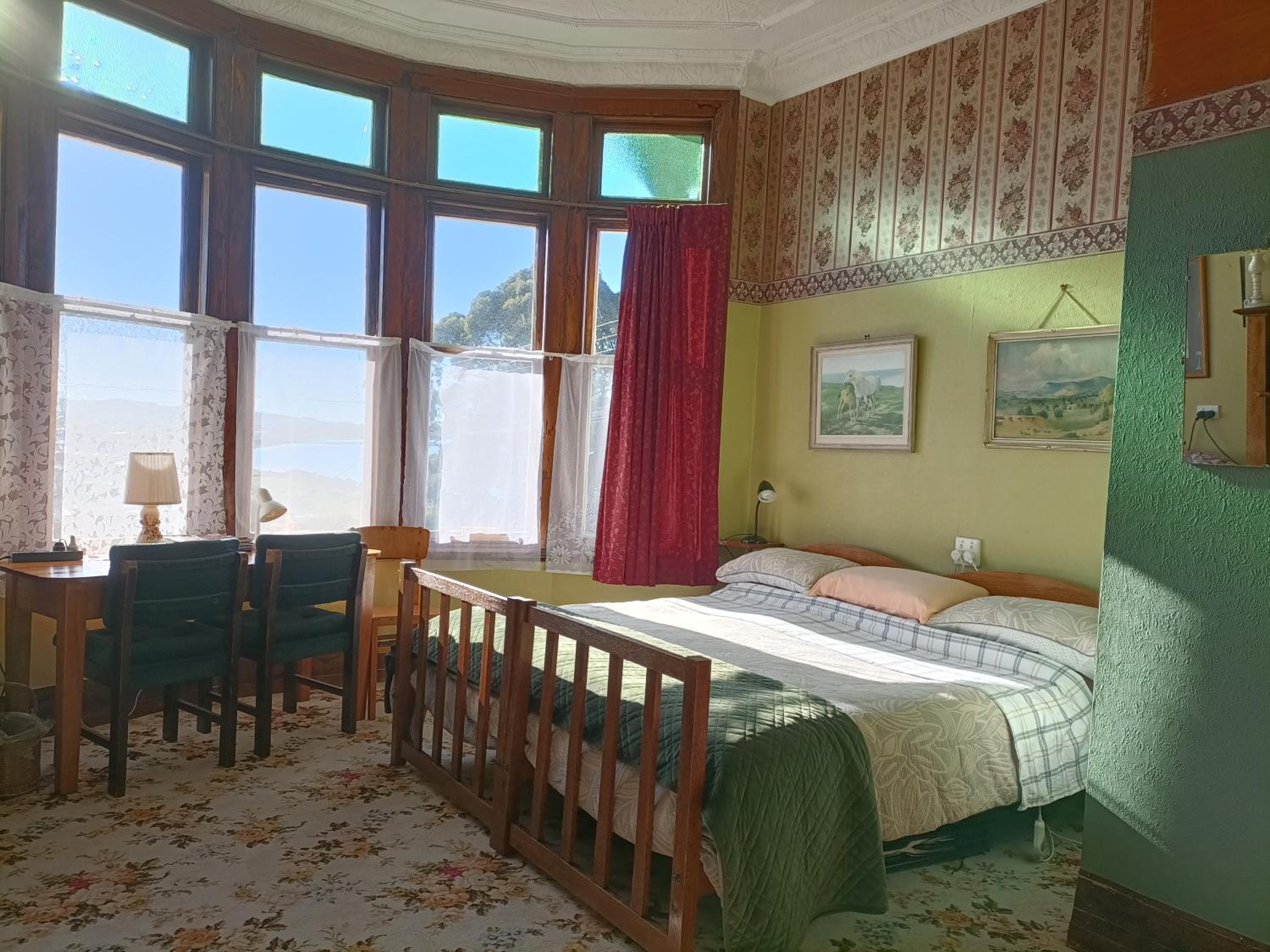Frederic Ongley Room - Photo 2