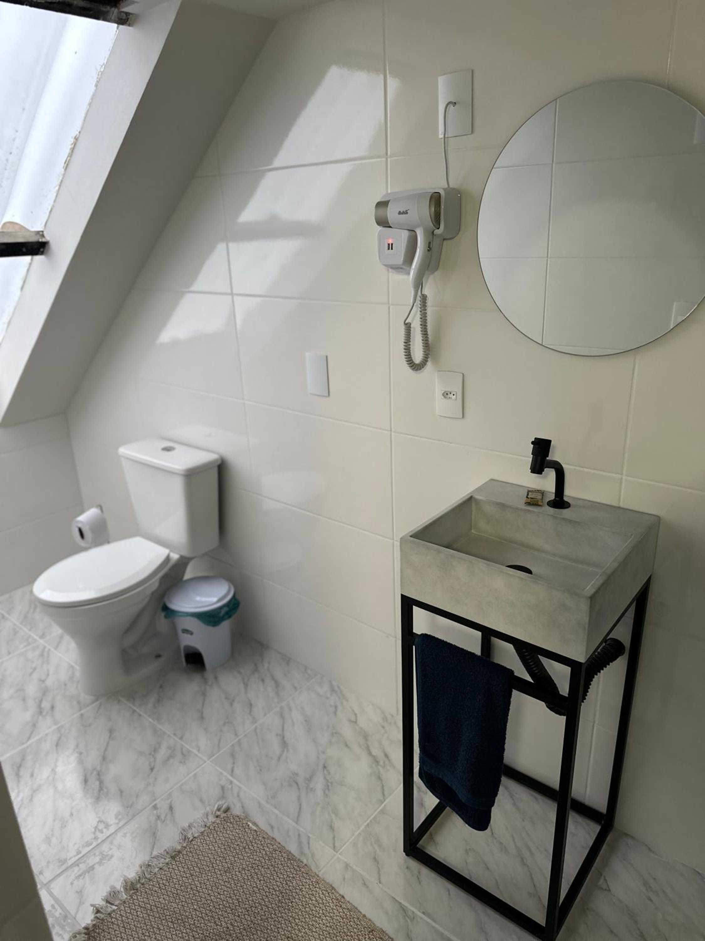 Family Two-Bedroom Apartment with View photo 2